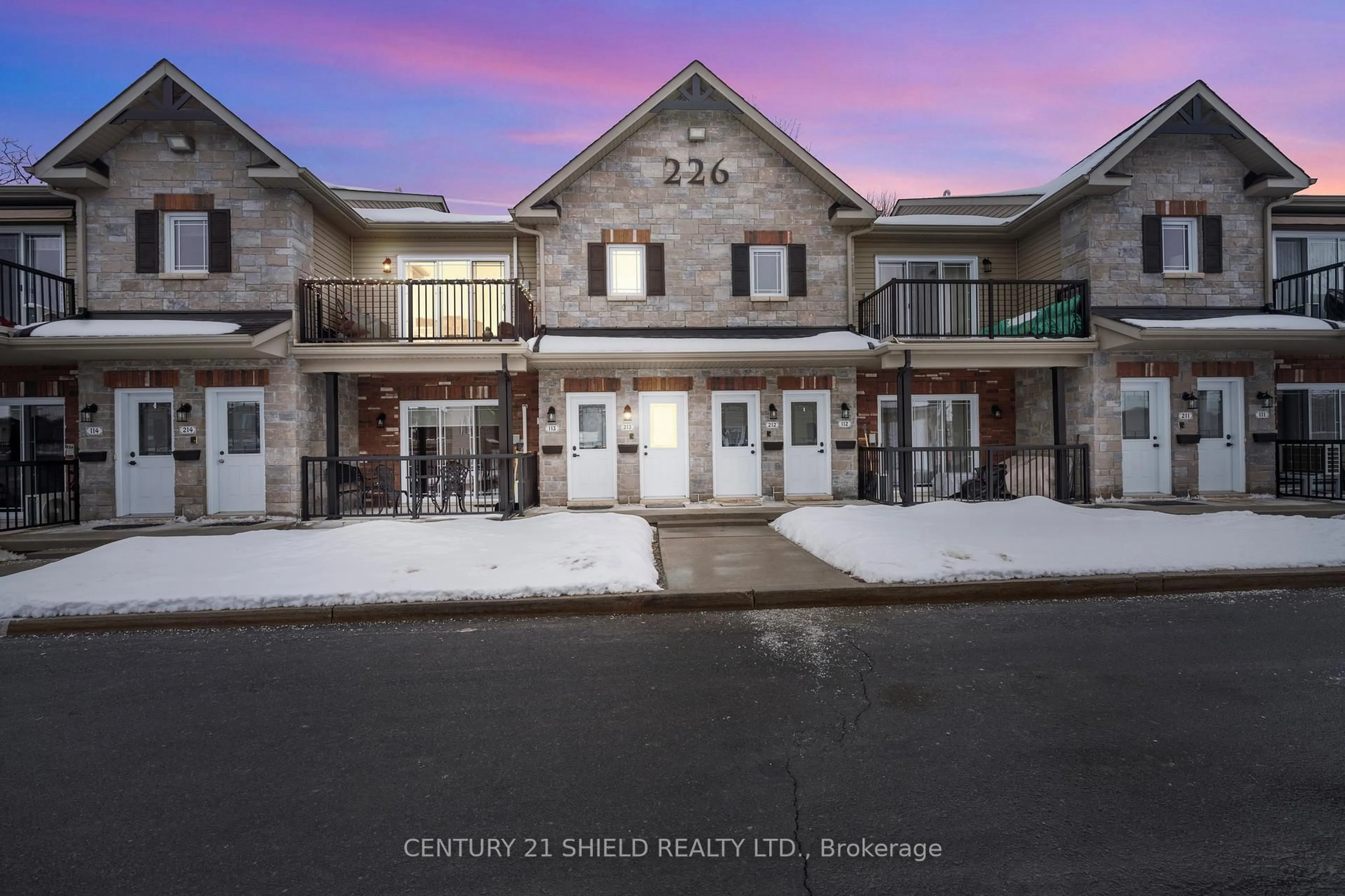 Unknown for 226 First St #213, Cornwall Ontario K6H 0G2