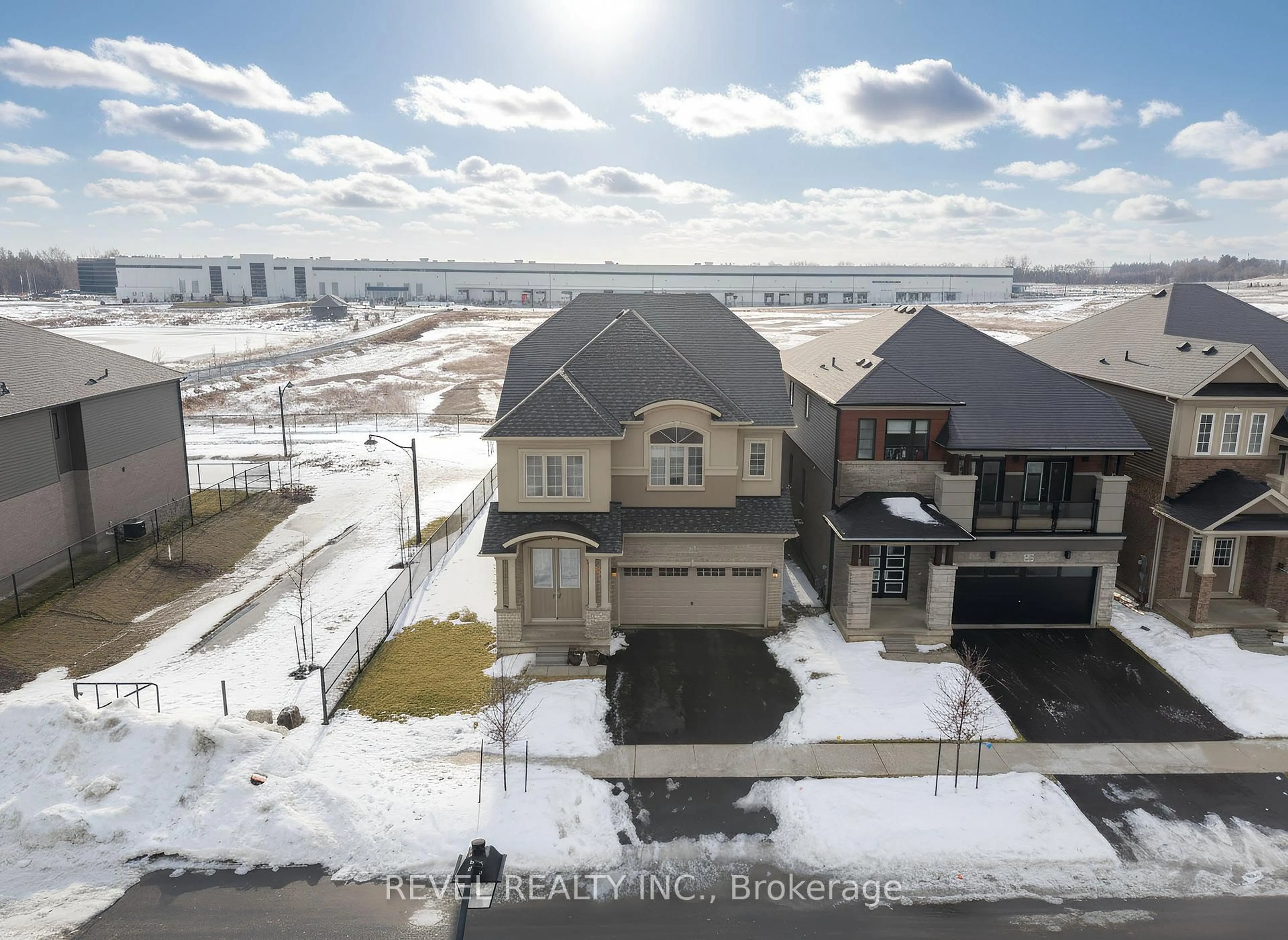 A pic from outside/outdoor area/front of a property/back of a property/a pic from drone, water/lake/river/ocean view for 90 Hitchman St, Brant Ontario N3L 0M1