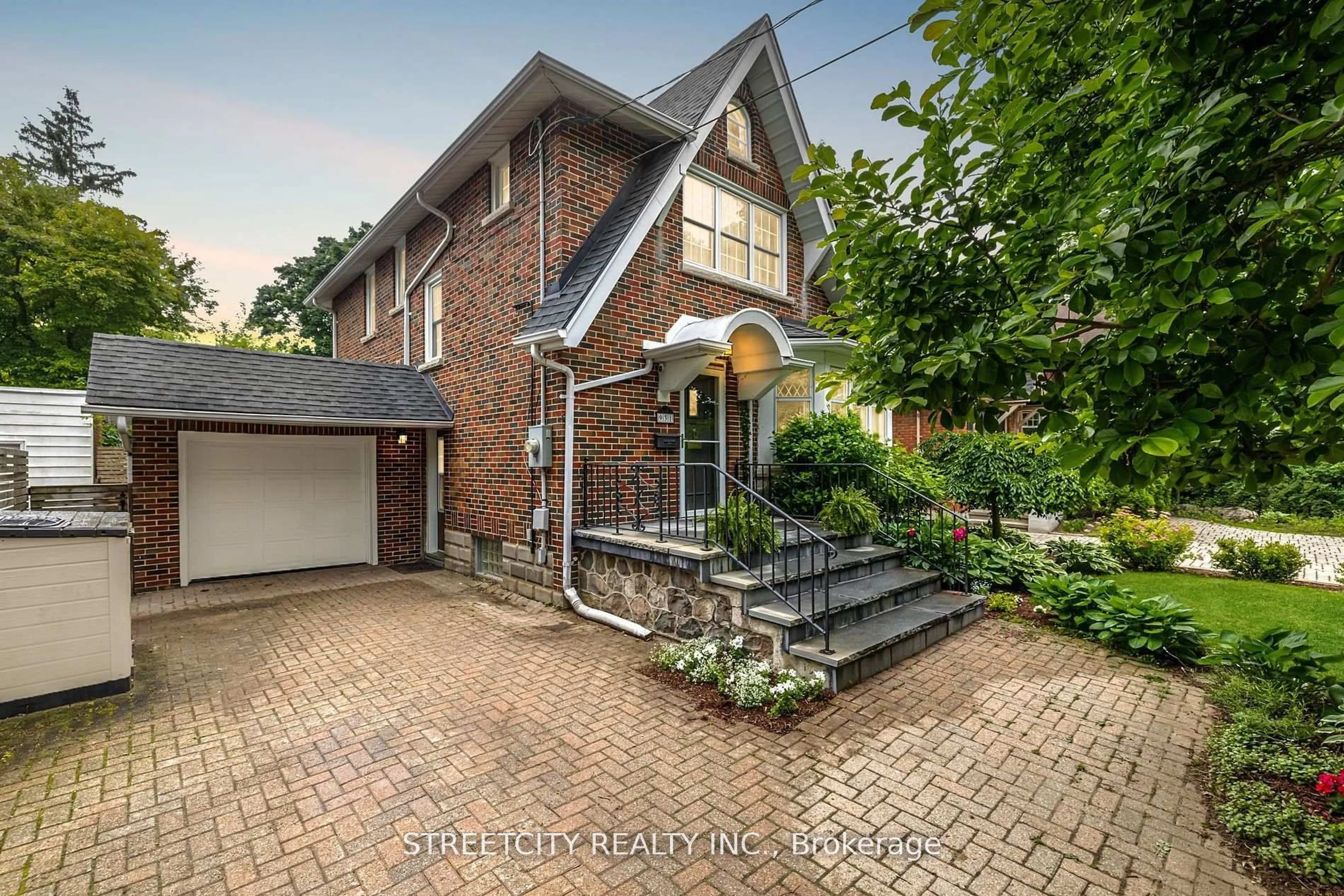 Home with brick exterior material, street for 931 Waterloo St, London East Ontario N6A 3X2