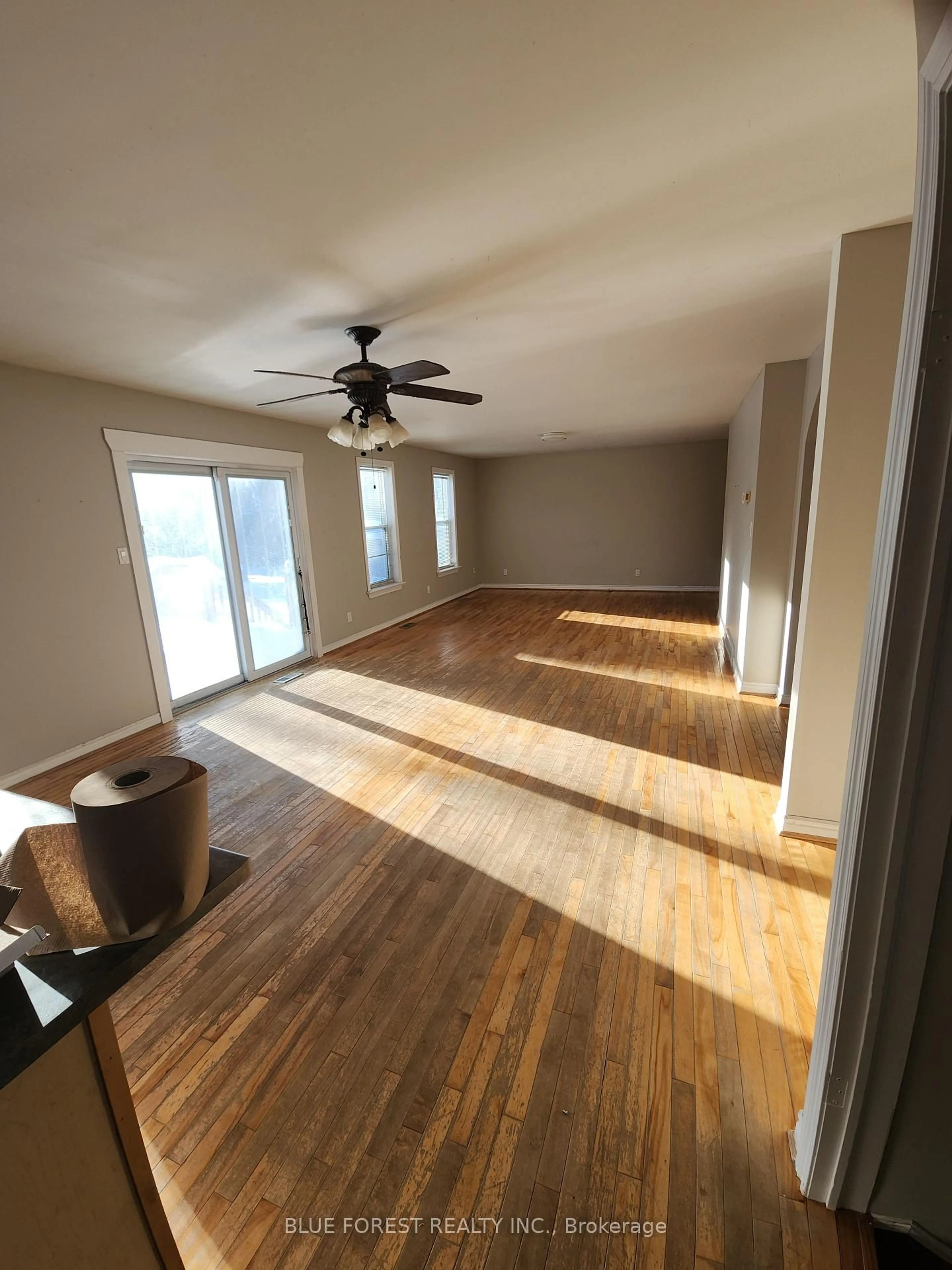 A pic of a room for 36259 Gore Rd, South Huron Ontario N0M 1T0