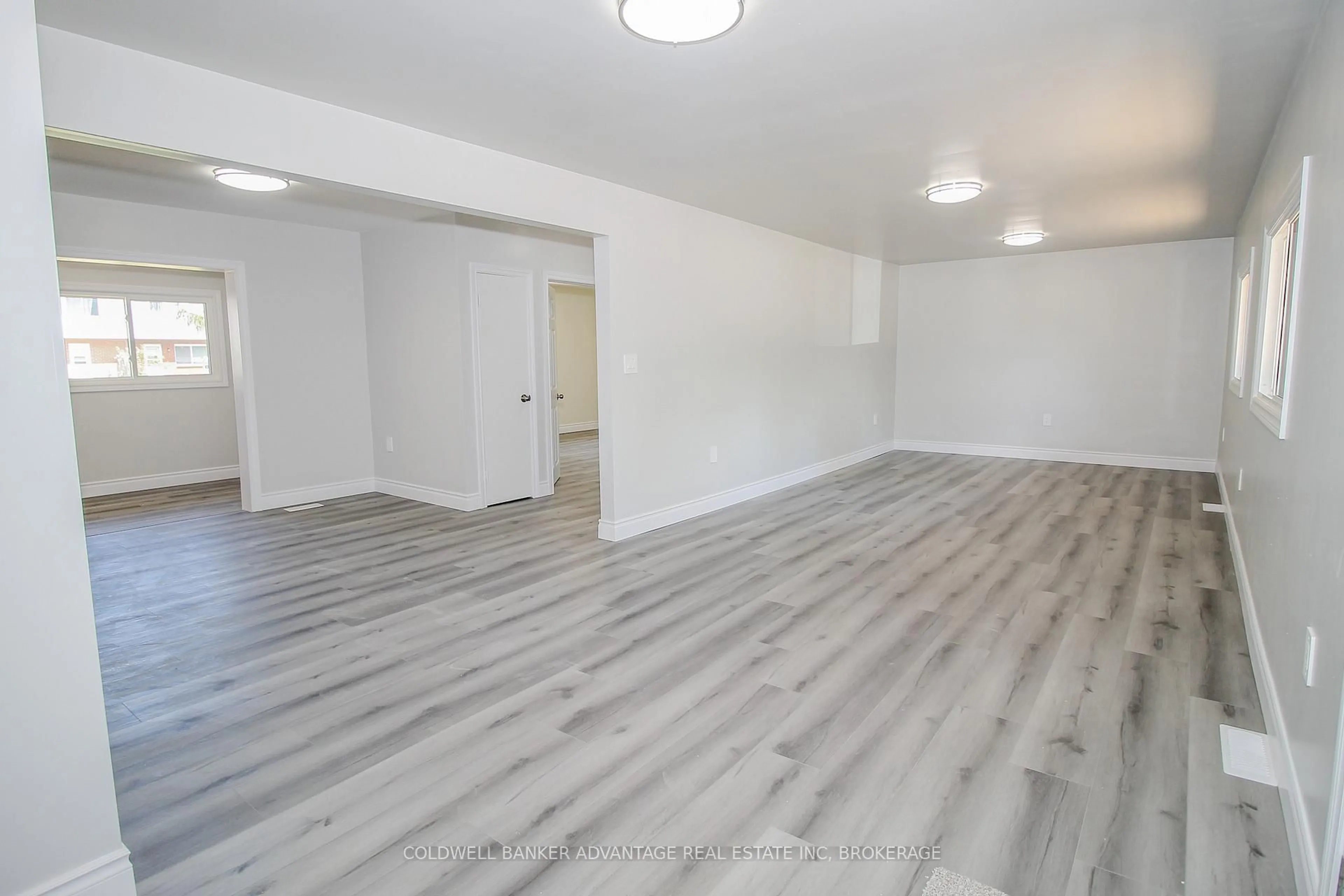 A pic of a room for 378 Thorold Rd, Welland Ontario L3C 3W6