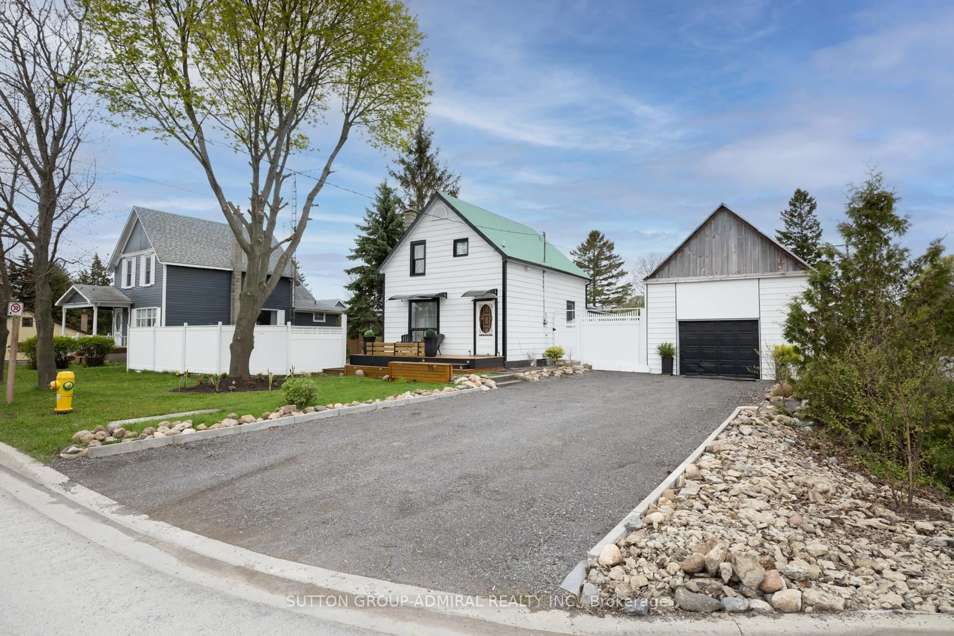 A pic from outside/outdoor area/front of a property/back of a property/a pic from drone, street for 70 Belleville St, Prince Edward County Ontario K0K 3L0