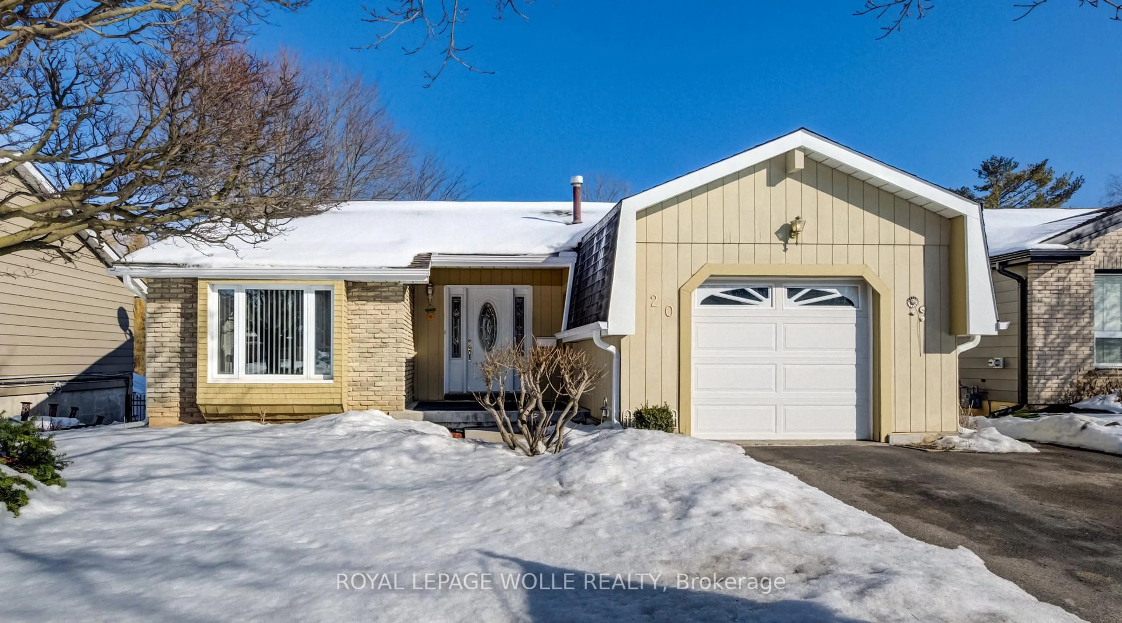 Home with vinyl exterior material, street for 20 Royal Orchard Dr, Kitchener Ontario N2N 1J6