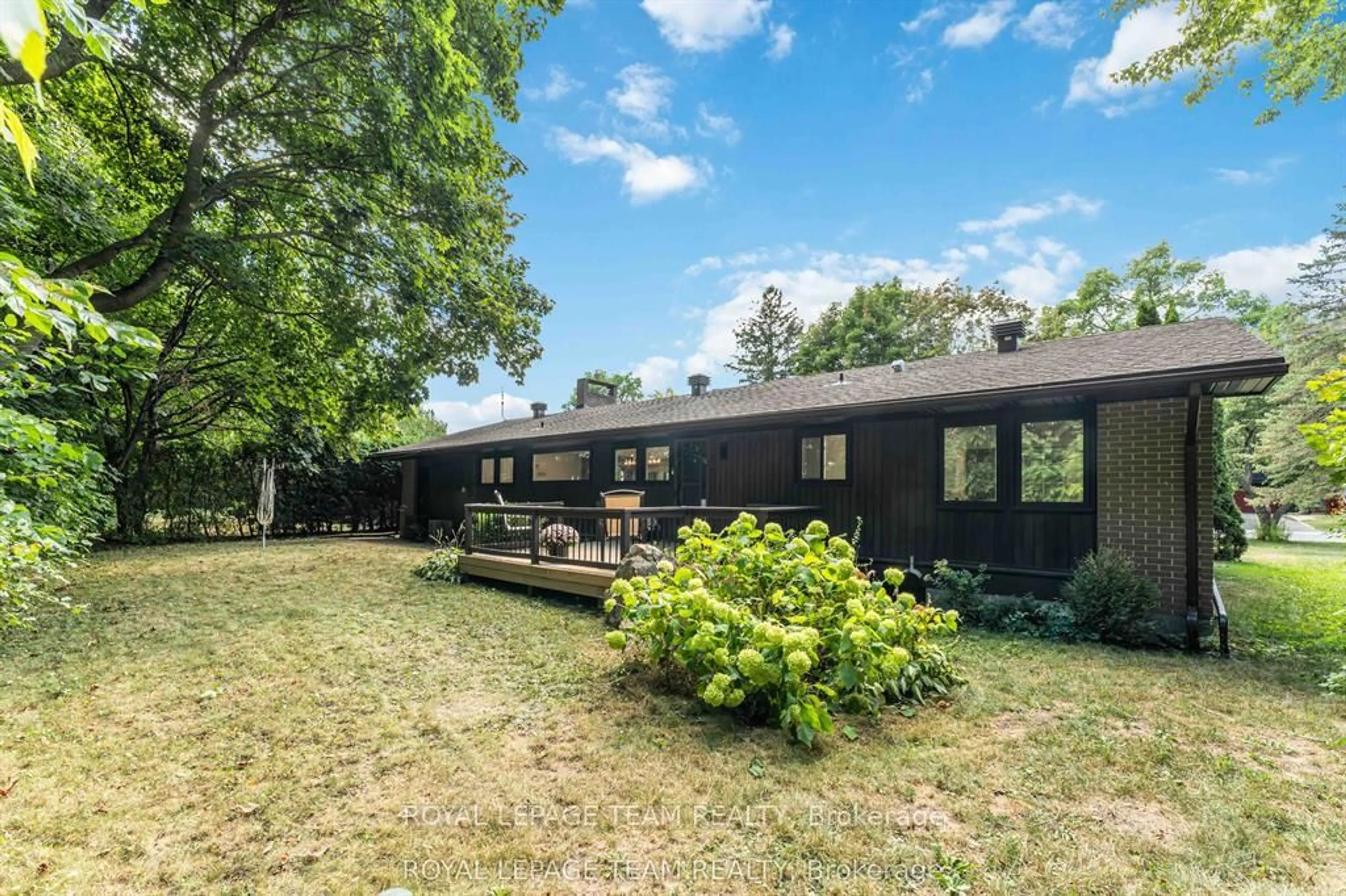 Patio, unknown for 15 Leacock Dr, Ottawa Ontario K2K 1R6