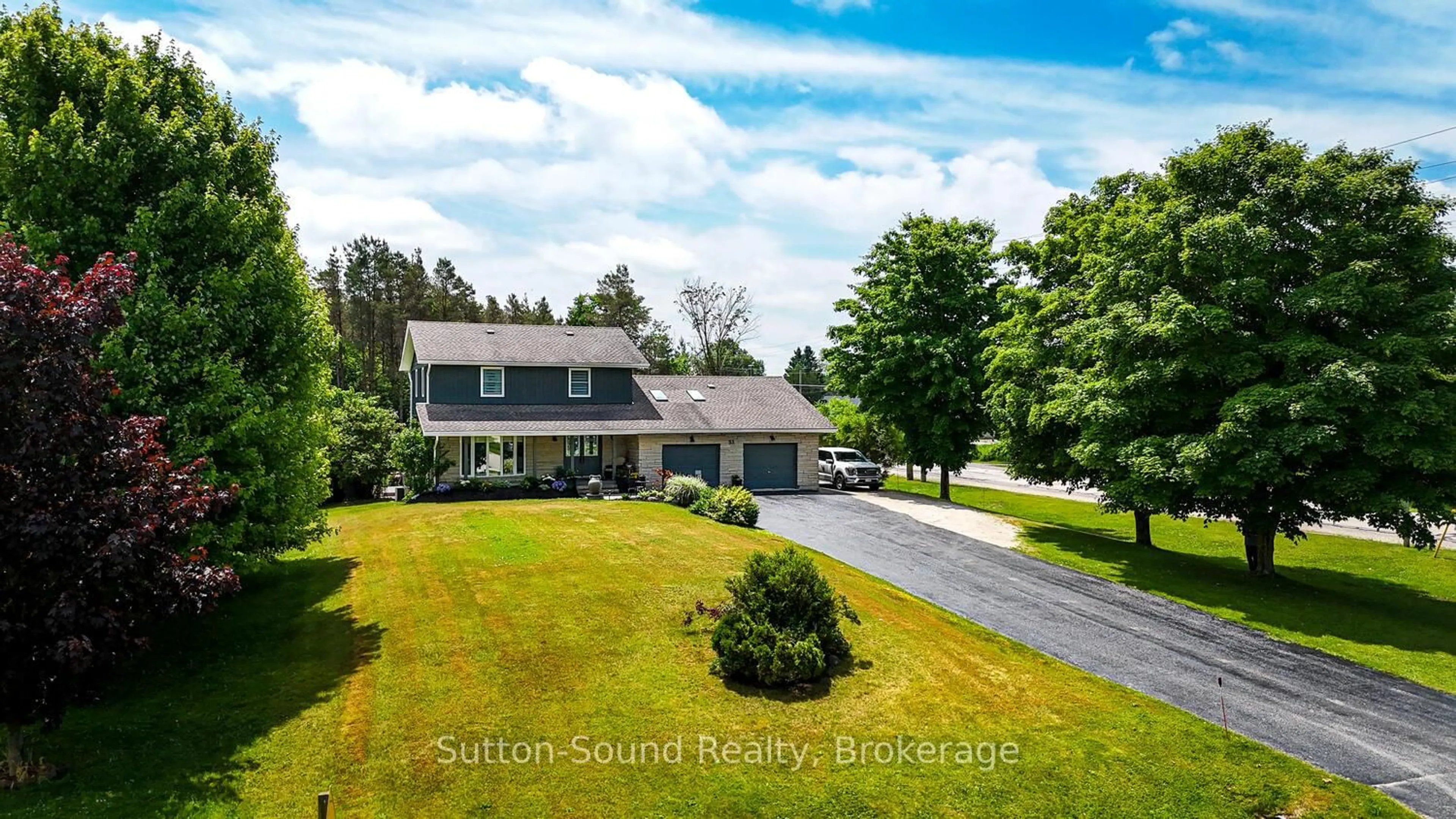 A pic from outside/outdoor area/front of a property/back of a property/a pic from drone, street for 35 Pine Tree Dr, South Bruce Peninsula Ontario N0H 1P0