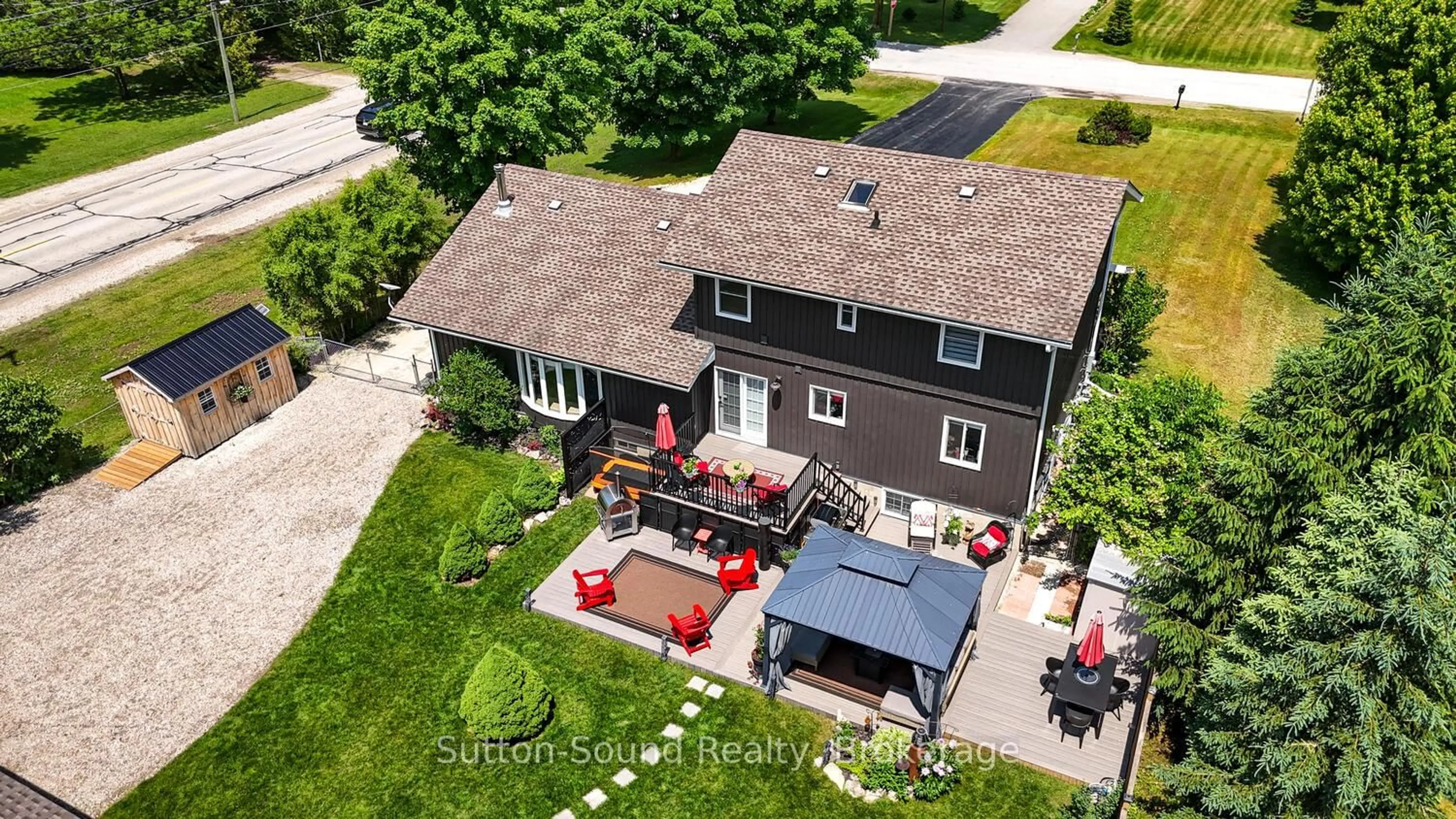 A pic from outside/outdoor area/front of a property/back of a property/a pic from drone, street for 35 Pine Tree Dr, South Bruce Peninsula Ontario N0H 1P0