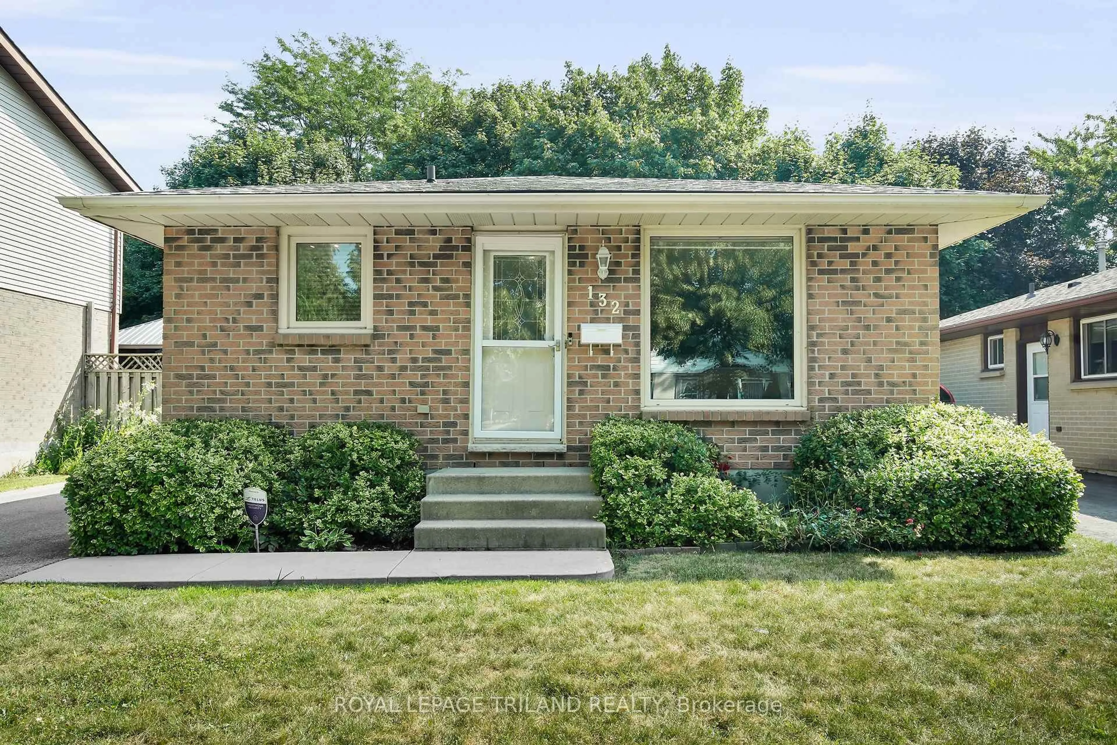 Home with brick exterior material, street for 132 Ardsley Cres, London North Ontario N6G 3W7
