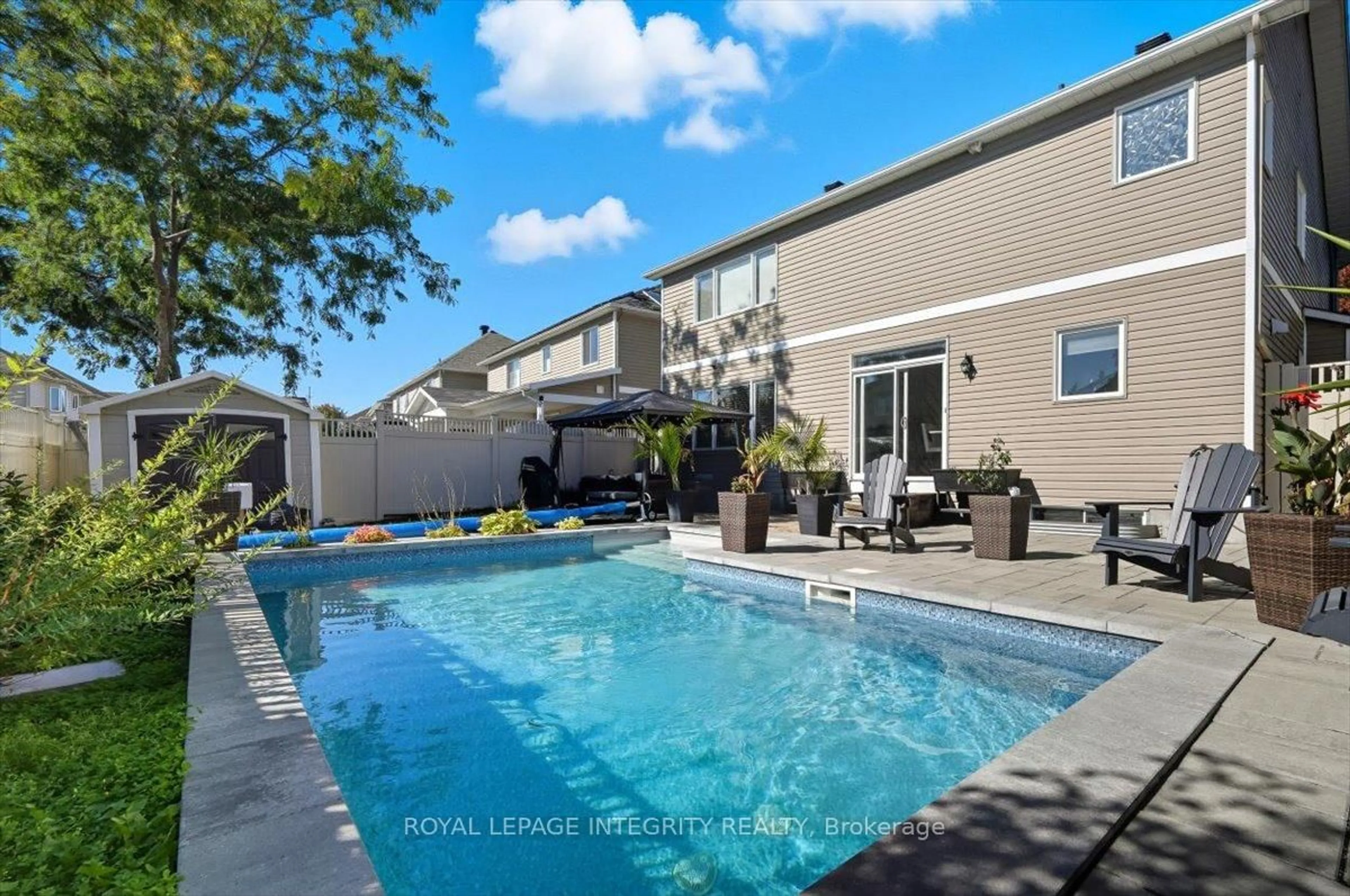 Pool for 1110 Luesby Cres, Ottawa Ontario K4A 4X7