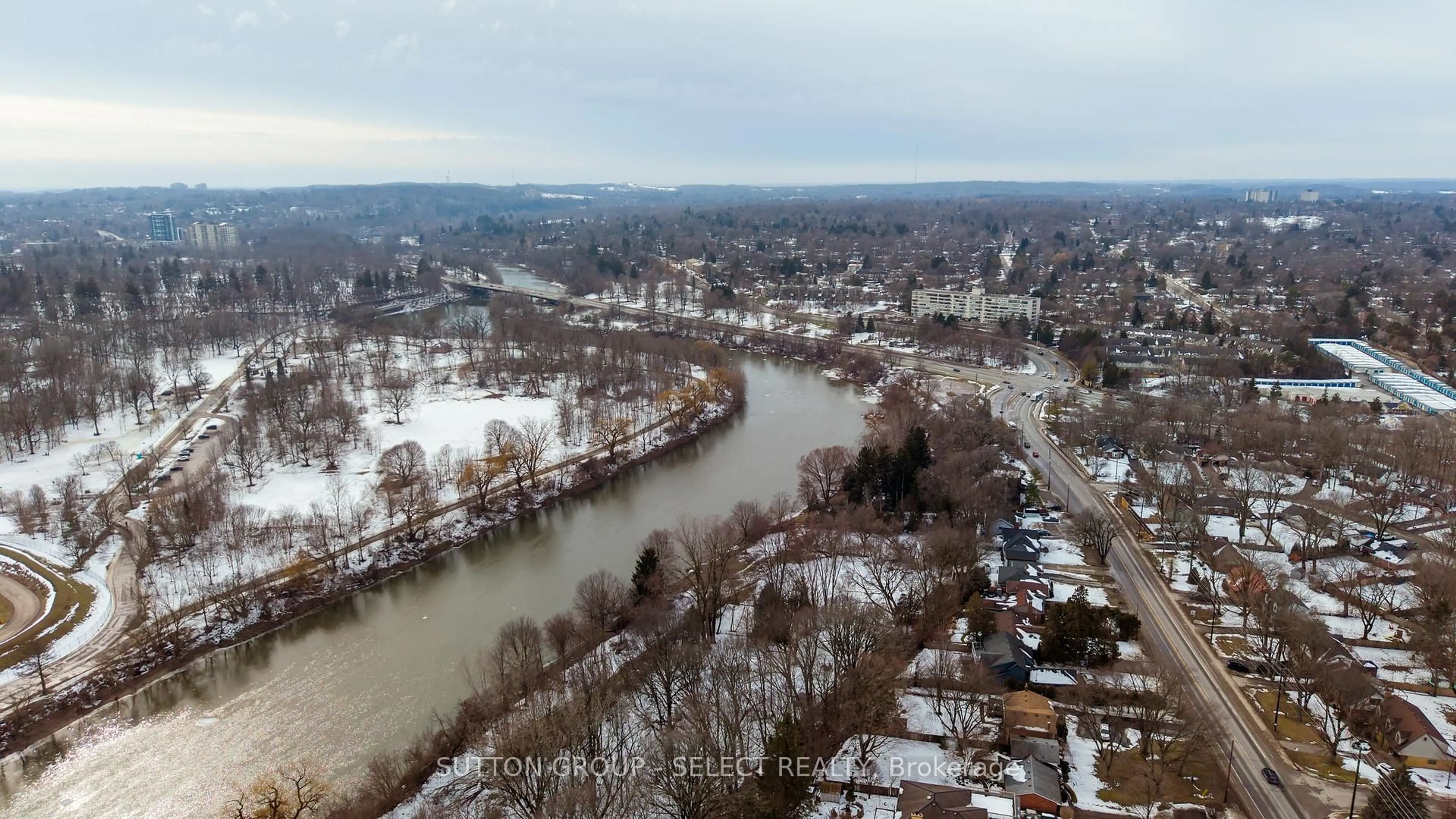 A pic from outside/outdoor area/front of a property/back of a property/a pic from drone, water/lake/river/ocean view for 422 Riverside Dr, London North Ontario N6H 2R7
