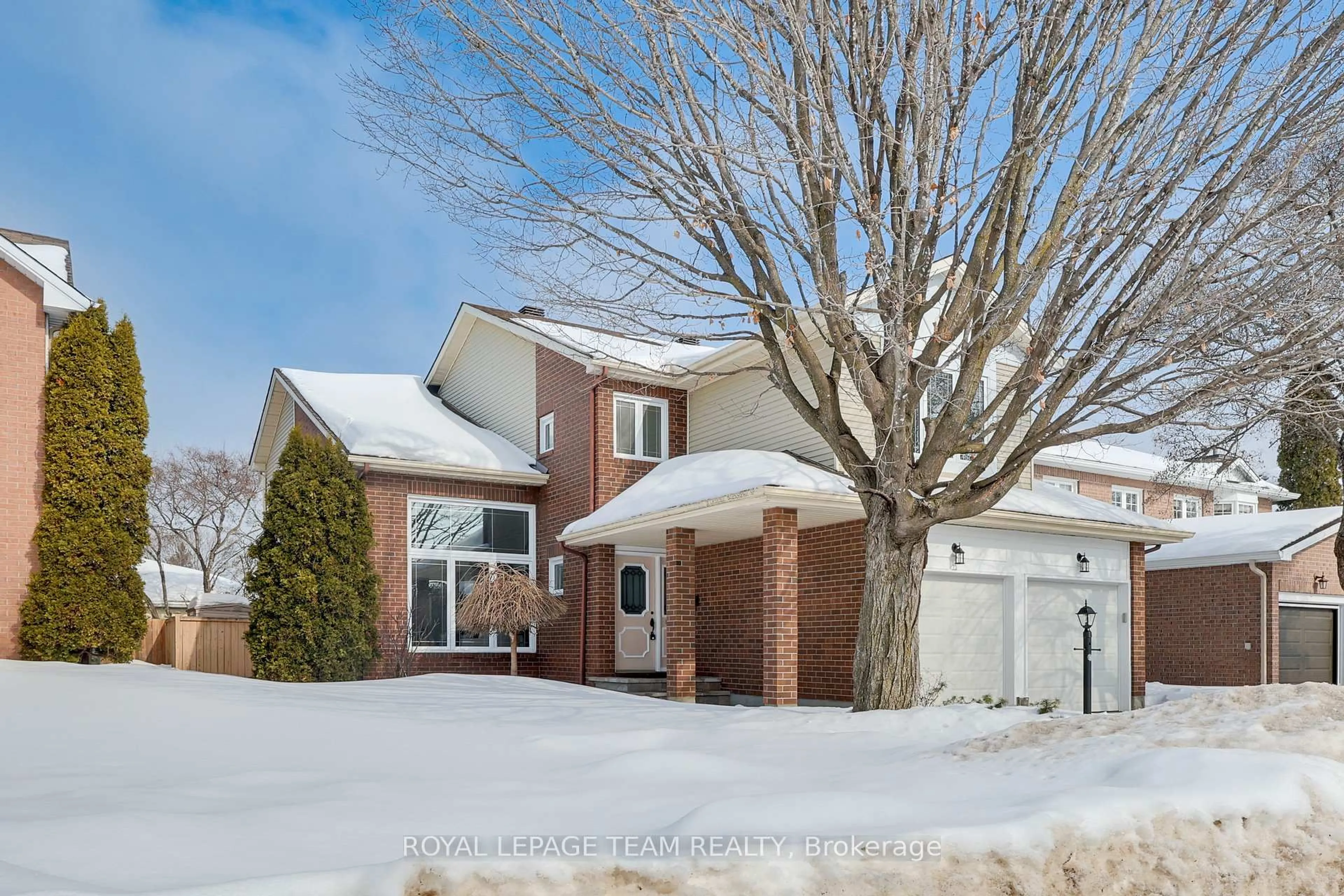 Home with brick exterior material, street for 8 Saddlebrook St, Ottawa Ontario K2G 5N6