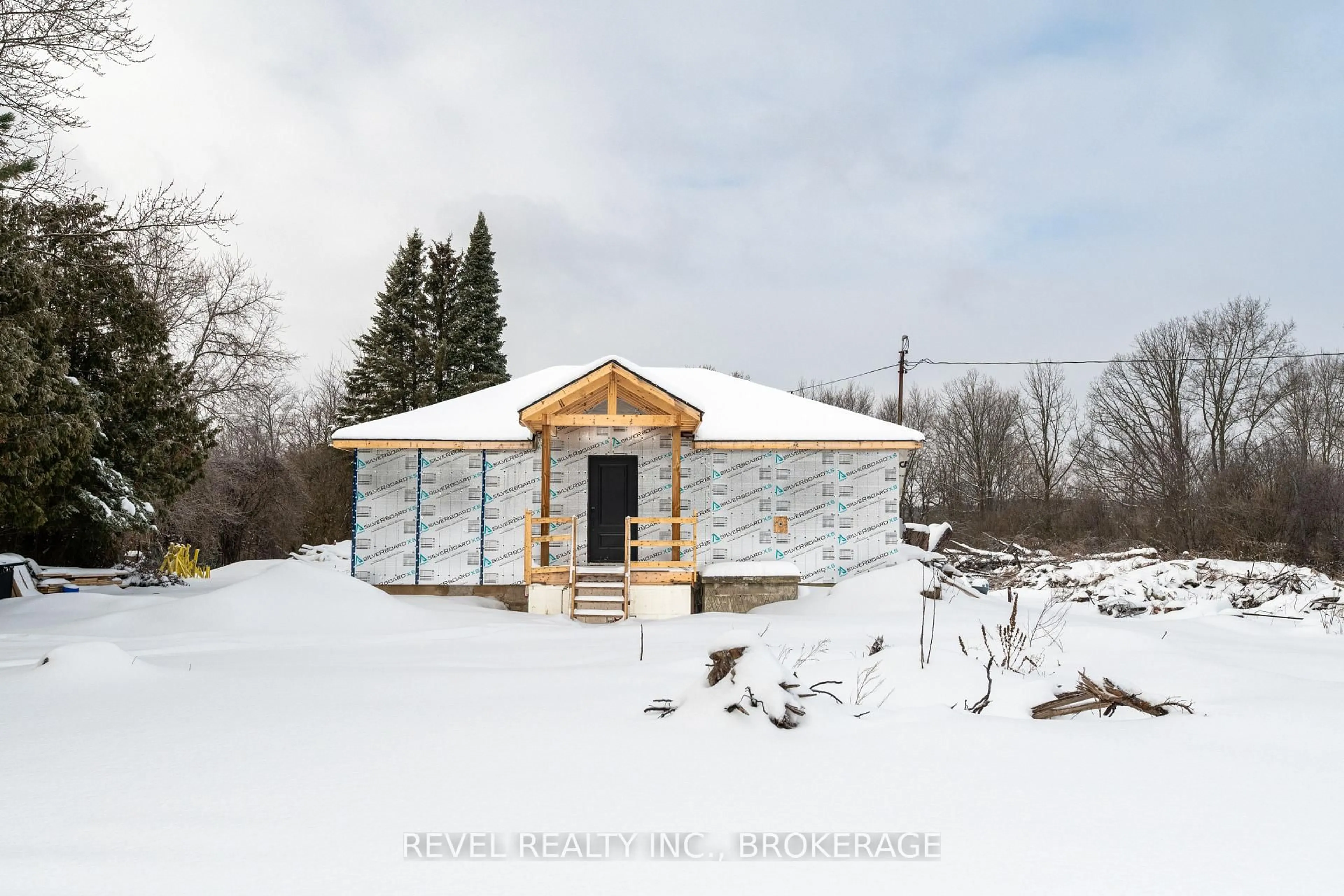 Shed for 2619 Perth Rd, Kingston Ontario K0H 1S0