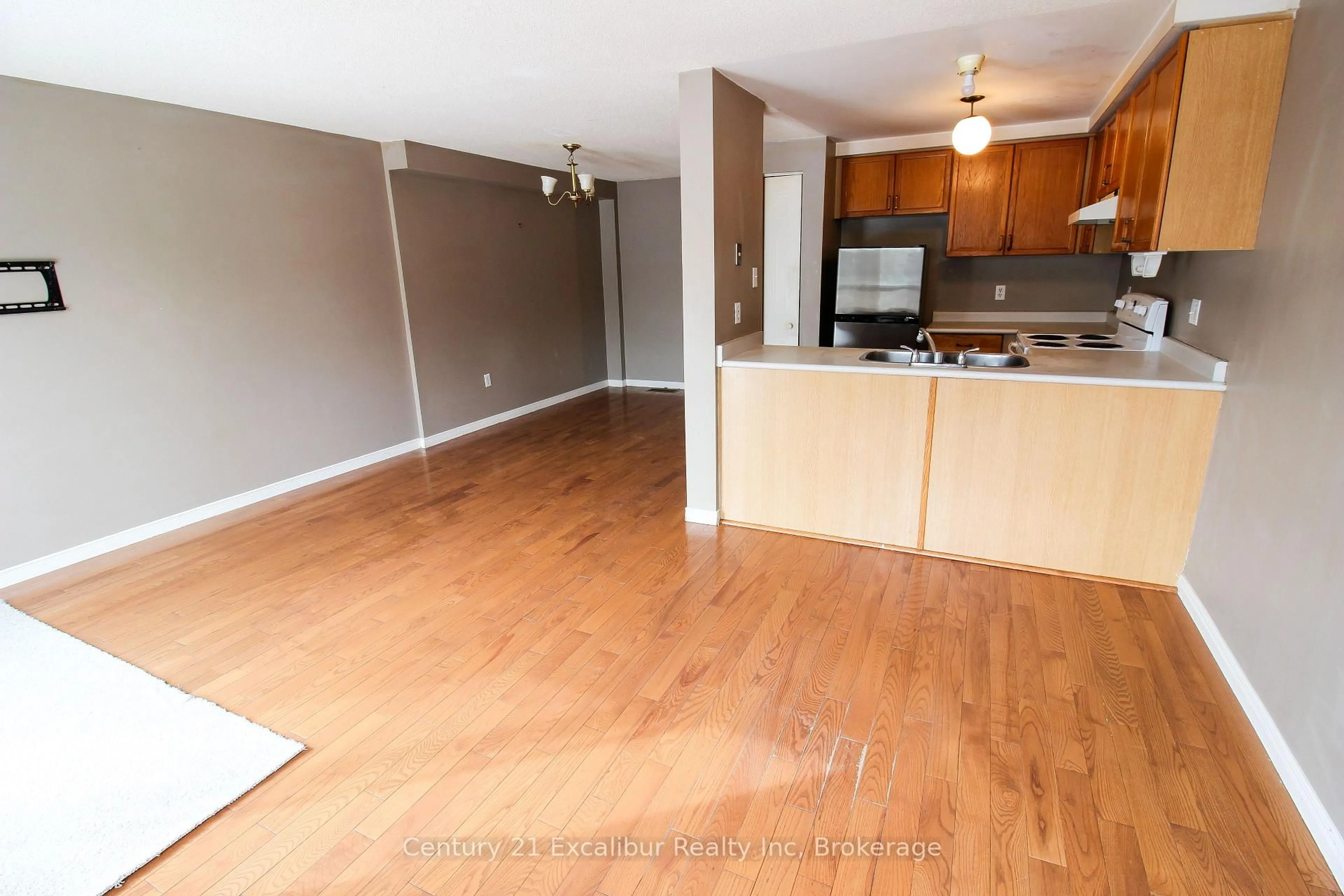 A pic of a room for 419 Flannery Dr, Centre Wellington Ontario N1M 3P2