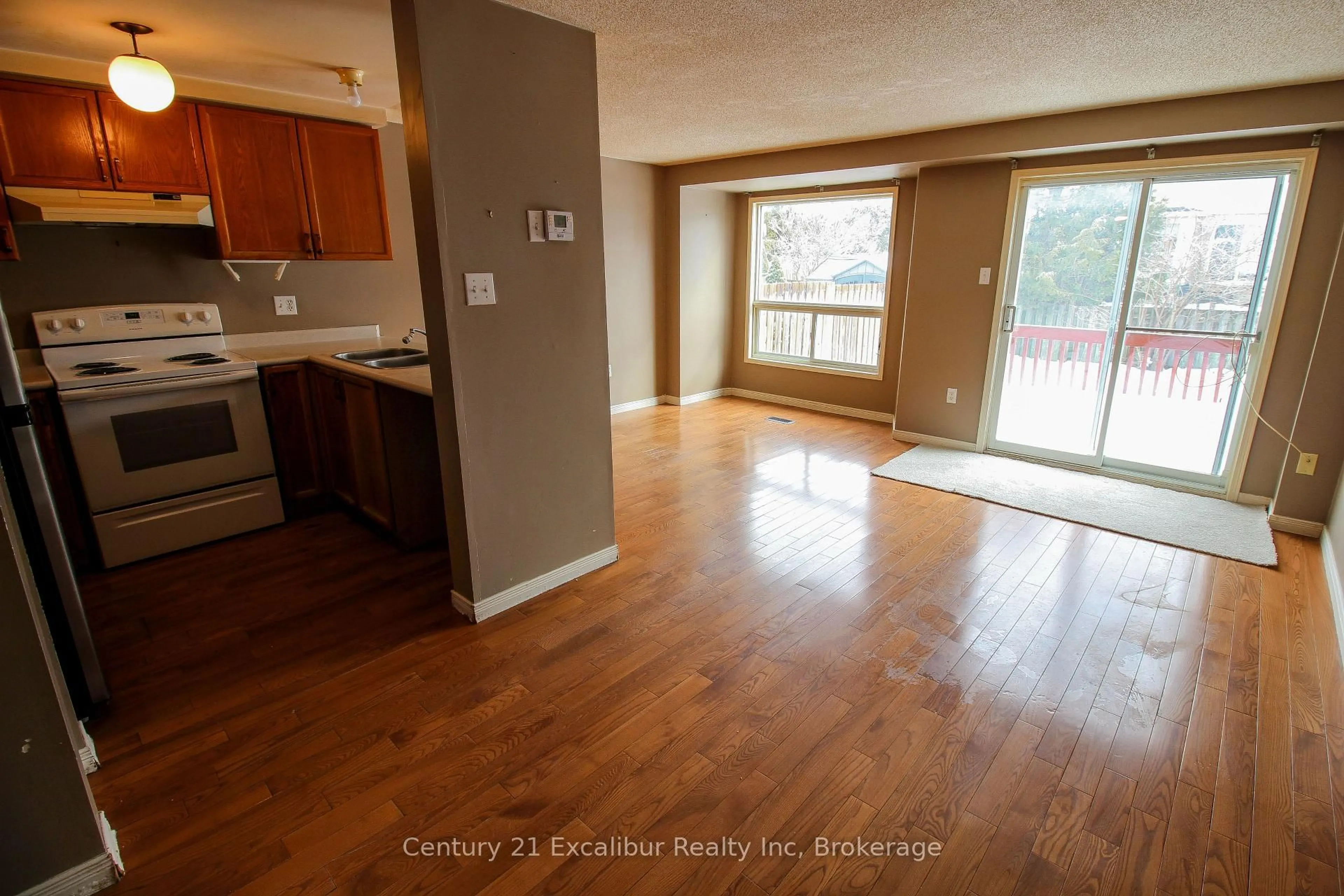 Unknown for 419 Flannery Dr, Centre Wellington Ontario N1M 3P2