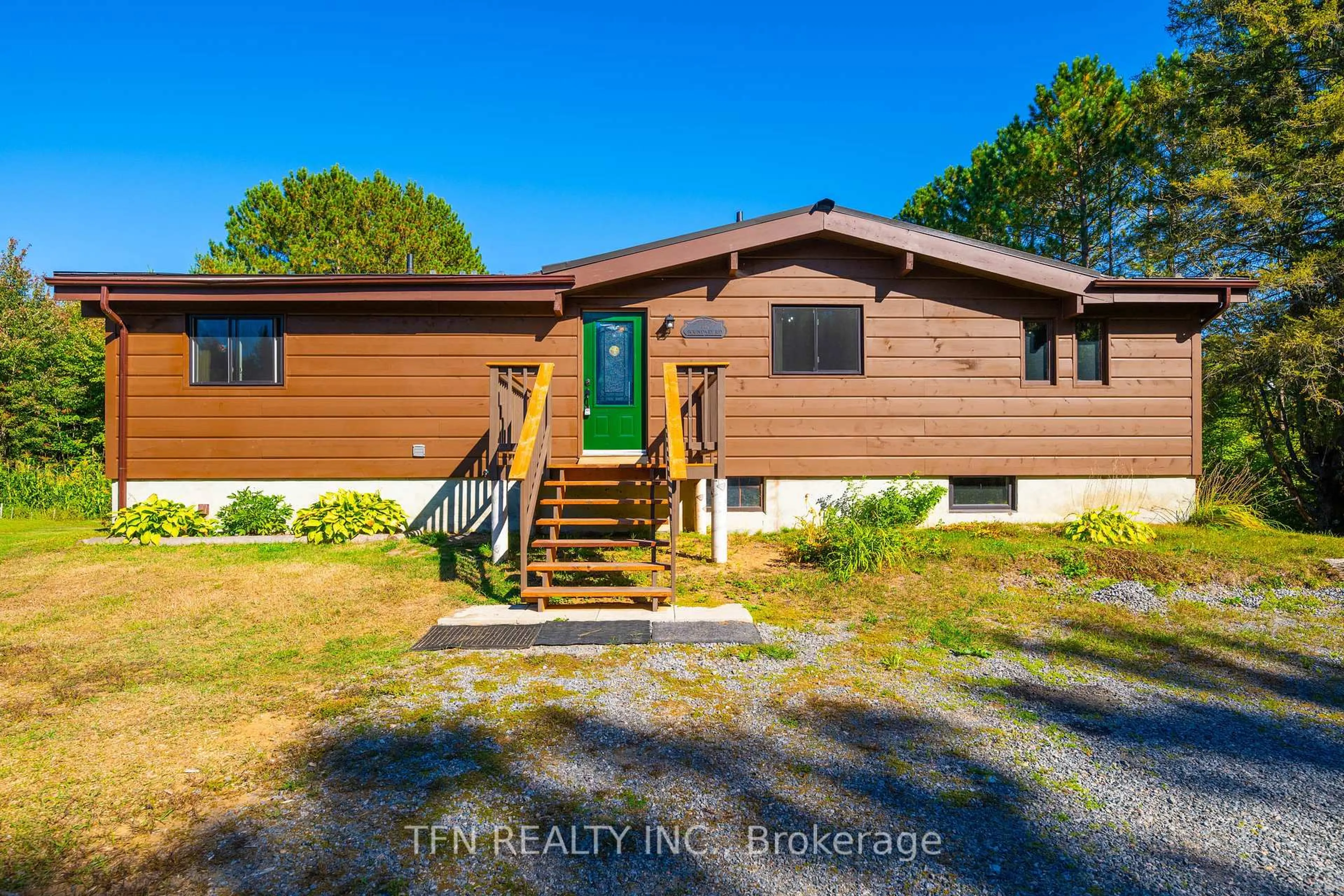 Home with vinyl exterior material, water/lake/river/ocean view for 110 Machar Strong Boundary Rd, Machar Ontario P0A 1X0