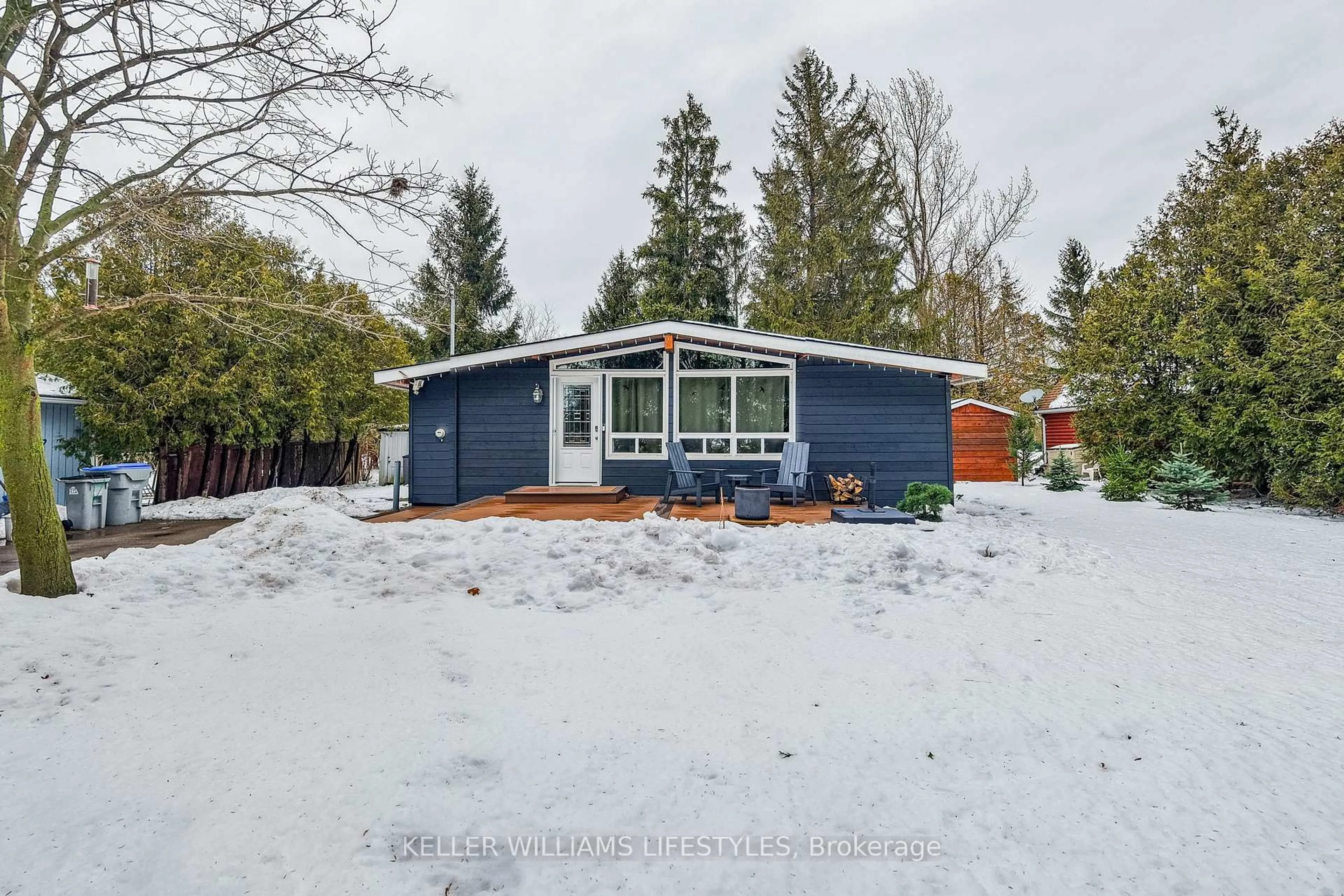 A pic from outside/outdoor area/front of a property/back of a property/a pic from drone, unknown for 33736 Staffa Rd, Bluewater Ontario N0M 2T0