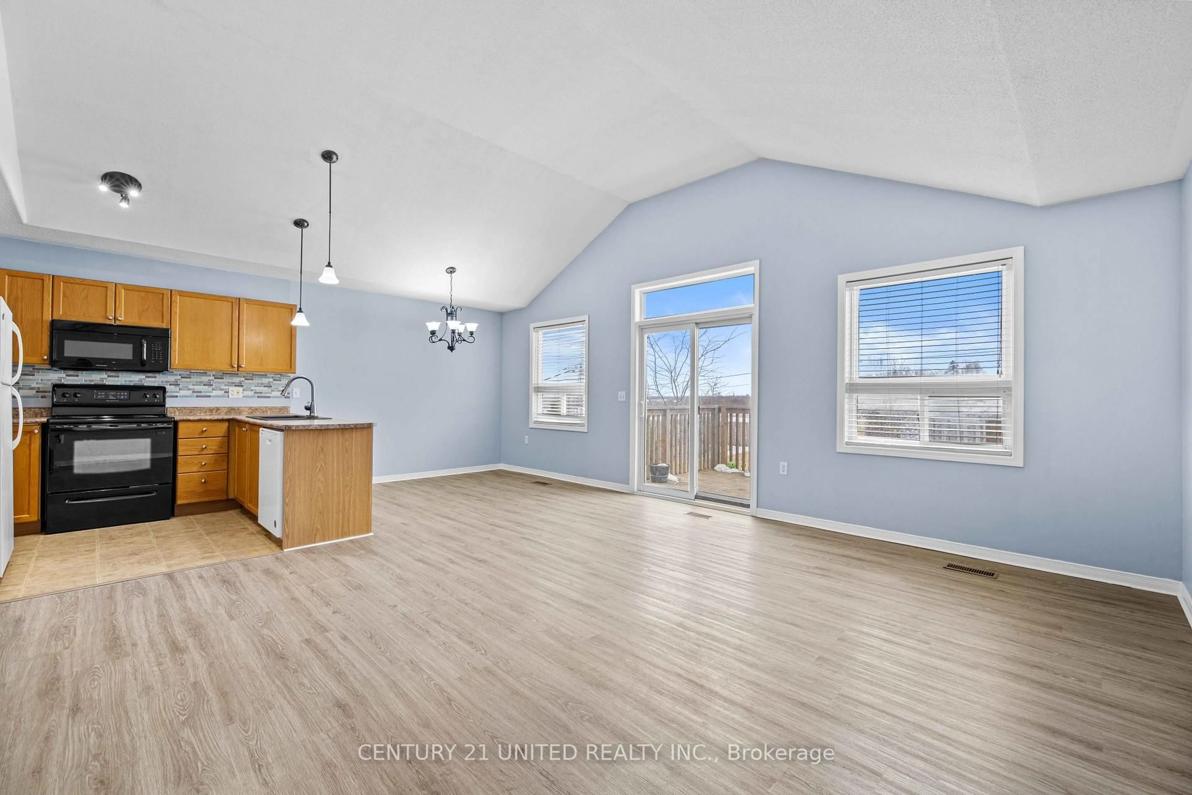 Open concept kitchen, unknown for 608 Clancy Cres, Peterborough Ontario K9K 2S2