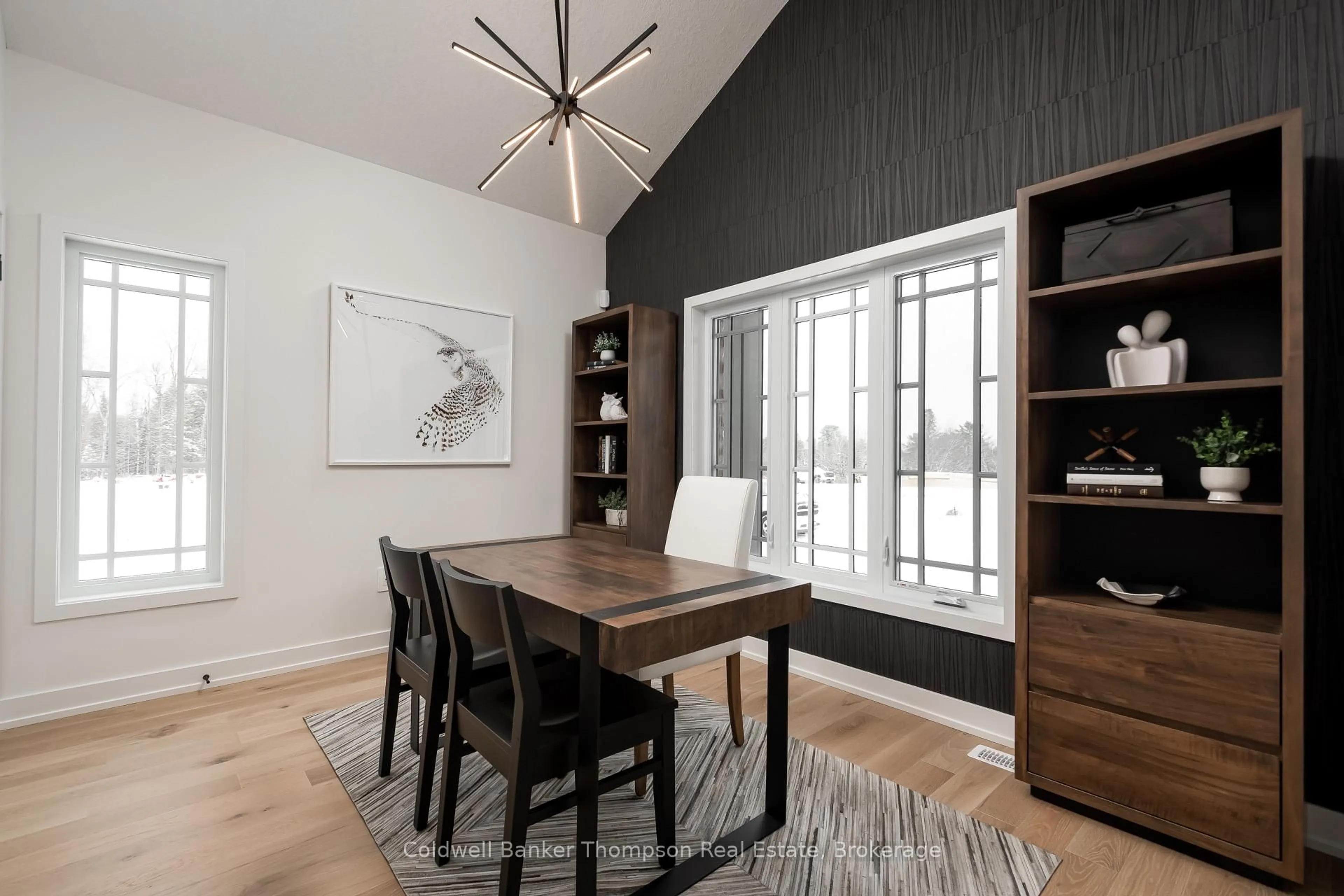 Dining room, wood/laminate floor for 8 Charles Morley Blvd, Huntsville Ontario P1H 0G5