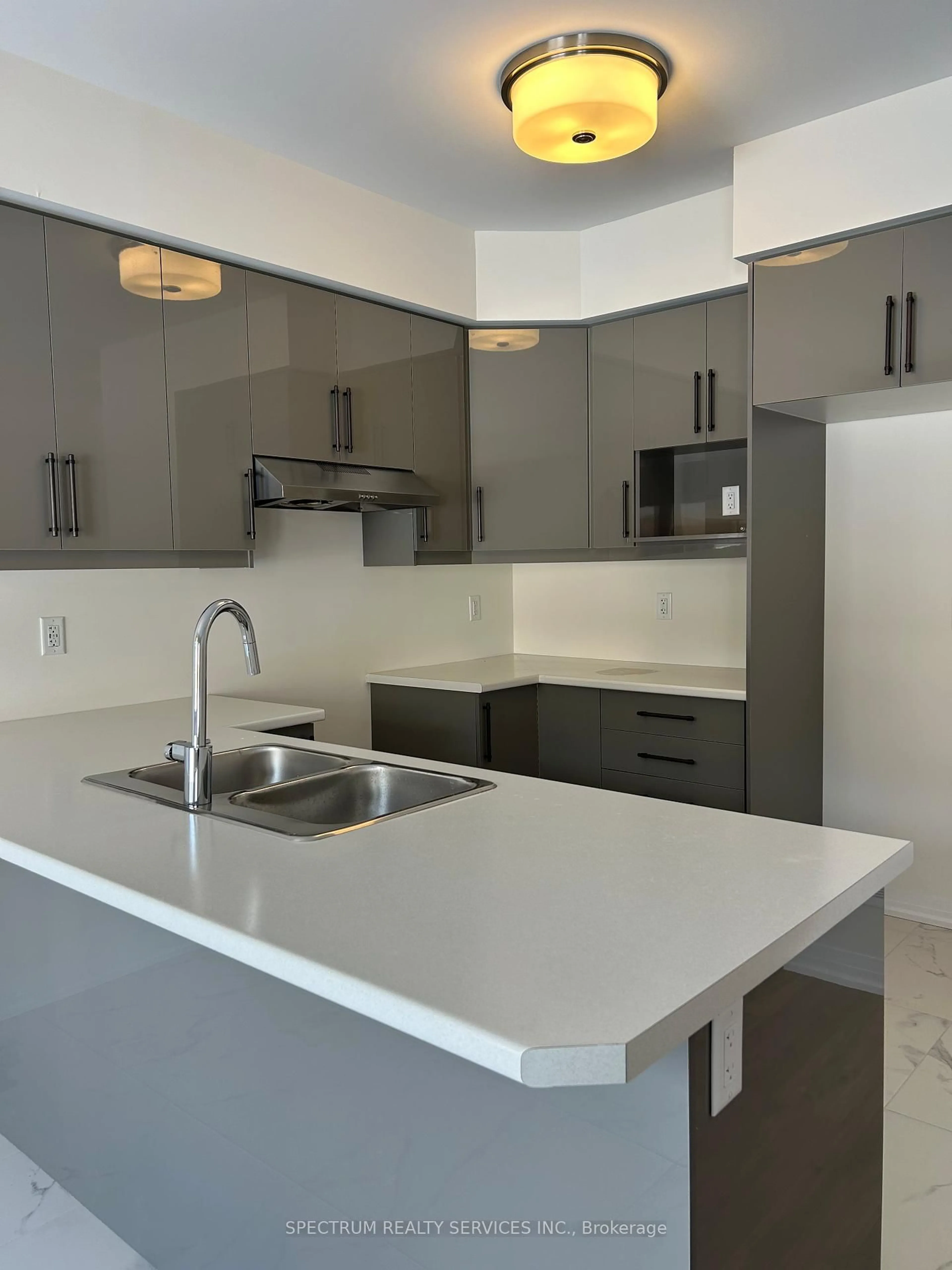 Unknown for 64 McKernan Ave, Brantford Ontario N3V 0C2