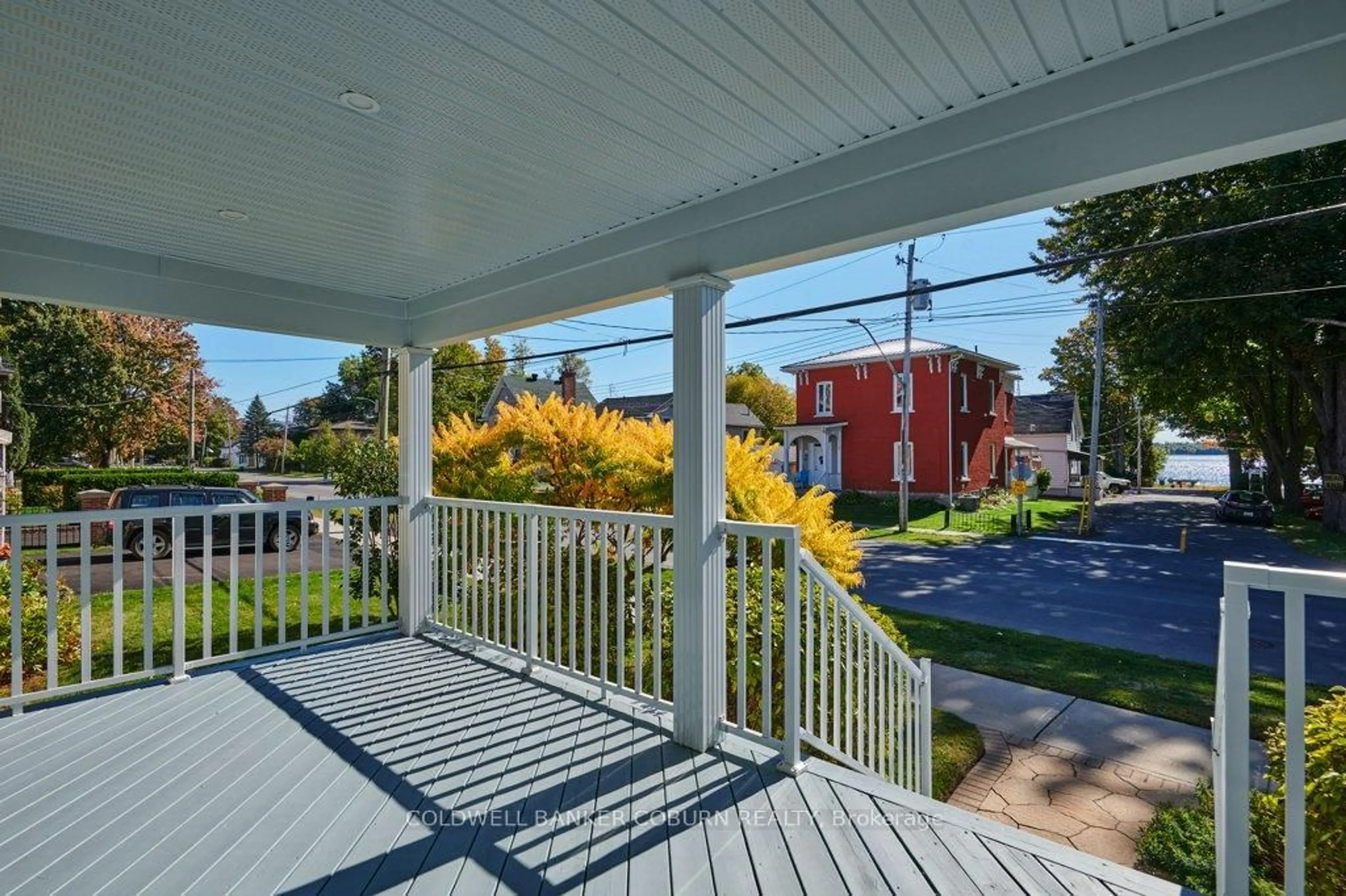 Patio, unknown for 54 Lakeshore Dr, South Dundas Ontario K0C 1X0