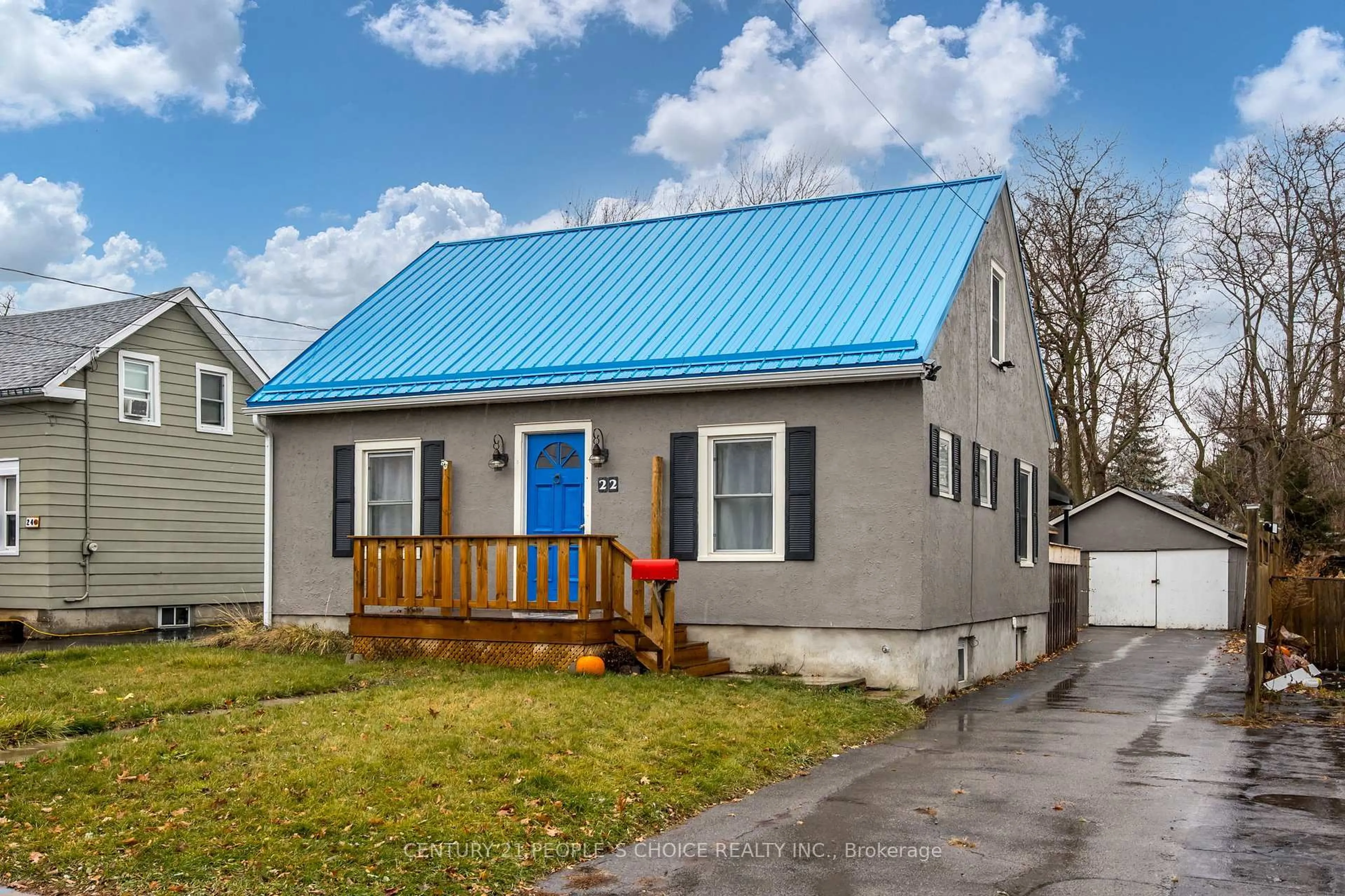 Home with vinyl exterior material, street for 22 Parker St, Belleville Ontario K8P 1C8