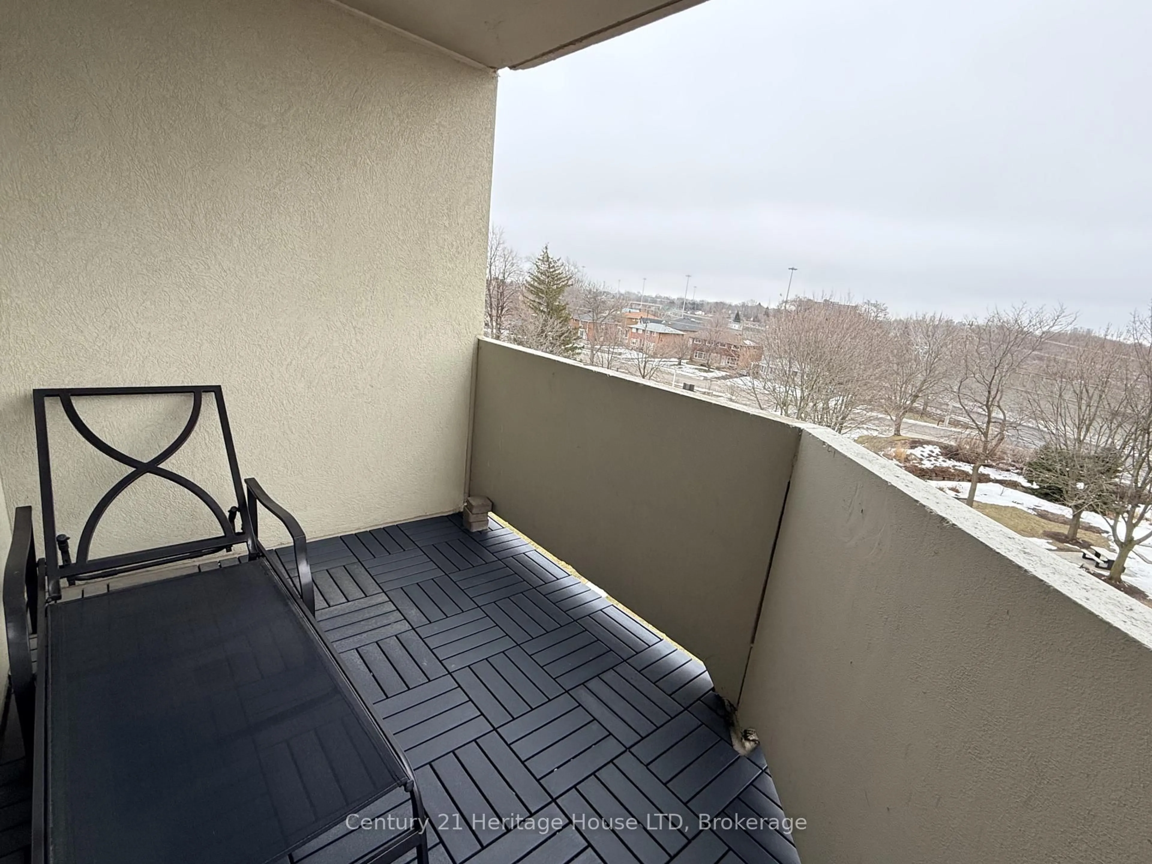 Balcony in the apartment, water/lake/river/ocean view for 81 Scott St #504, St. Catharines Ontario L2N 7L5