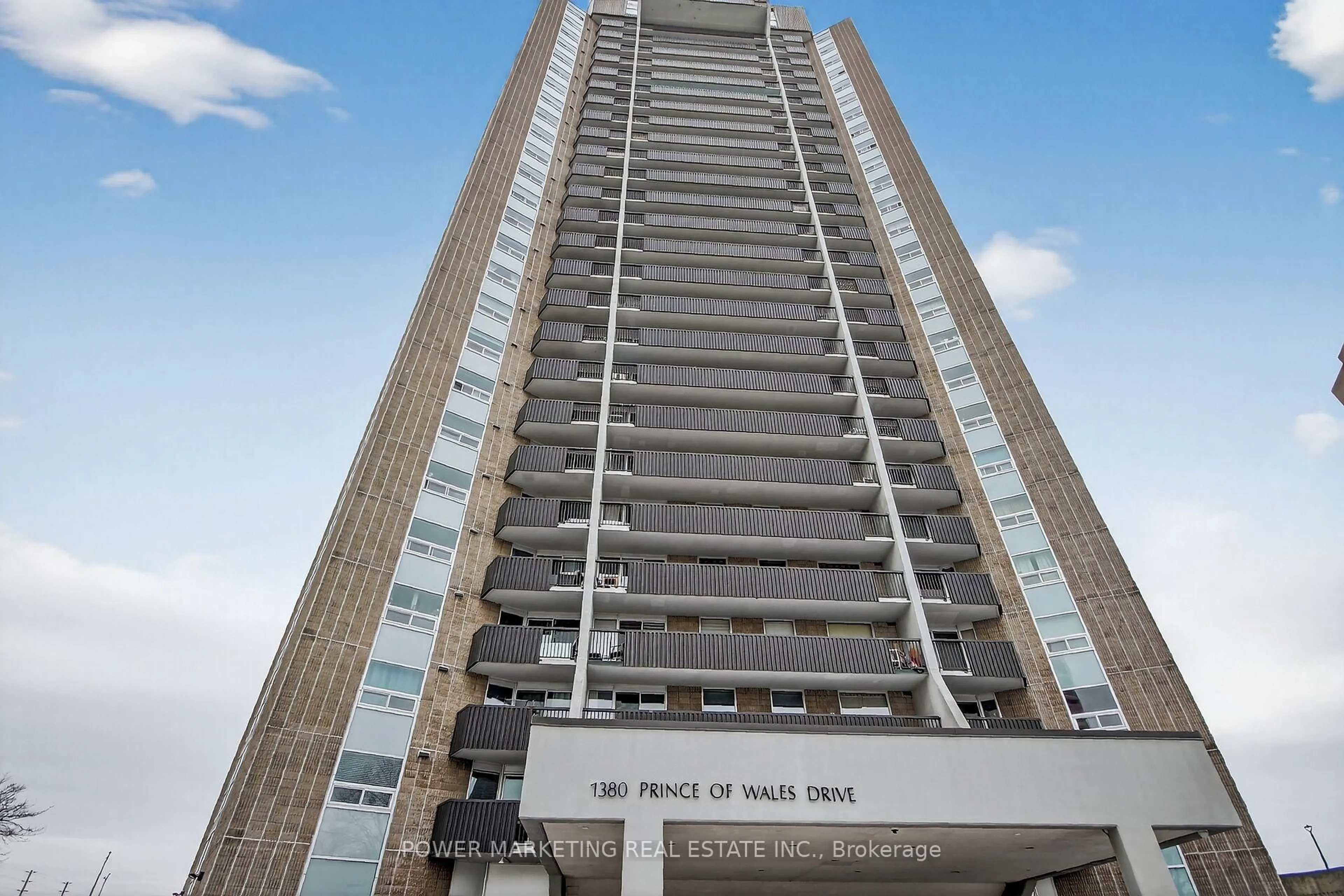 Unknown for 1380 PRINCE OF WALES Dr #107, Ottawa Ontario K2C 3N5