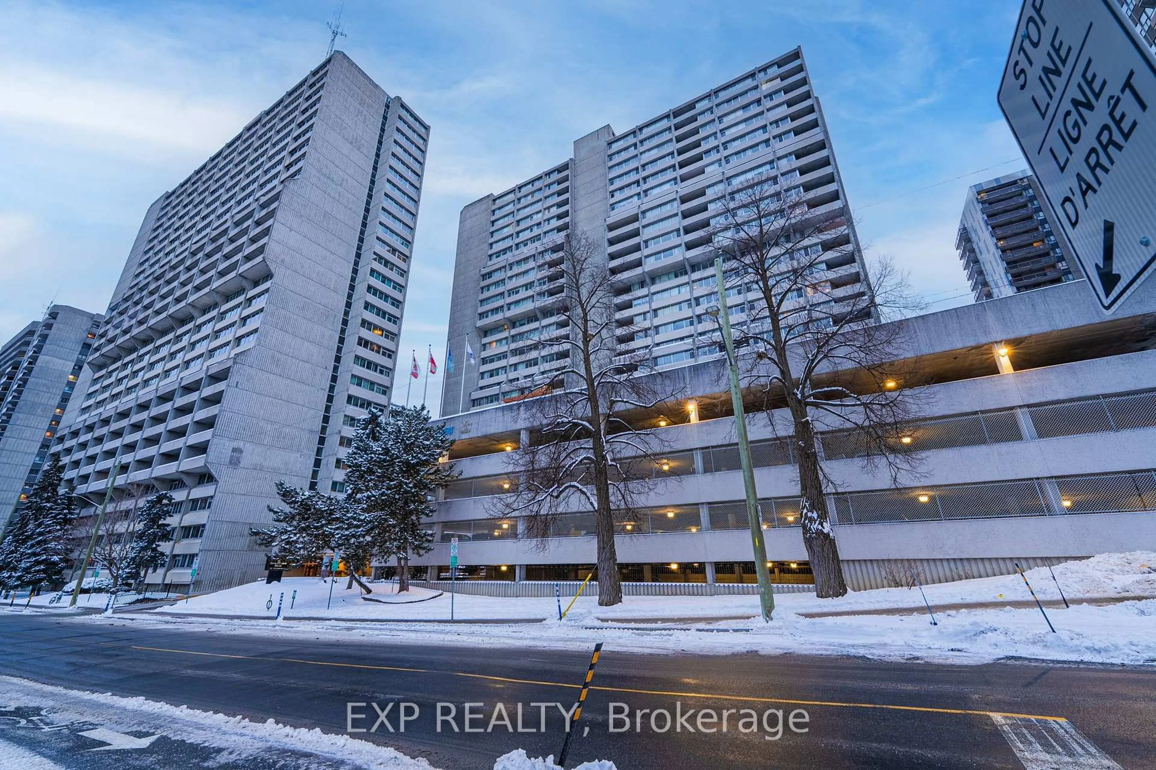 Unknown for 530 LAURIER Ave #1503, Ottawa Ontario K1R 7T1
