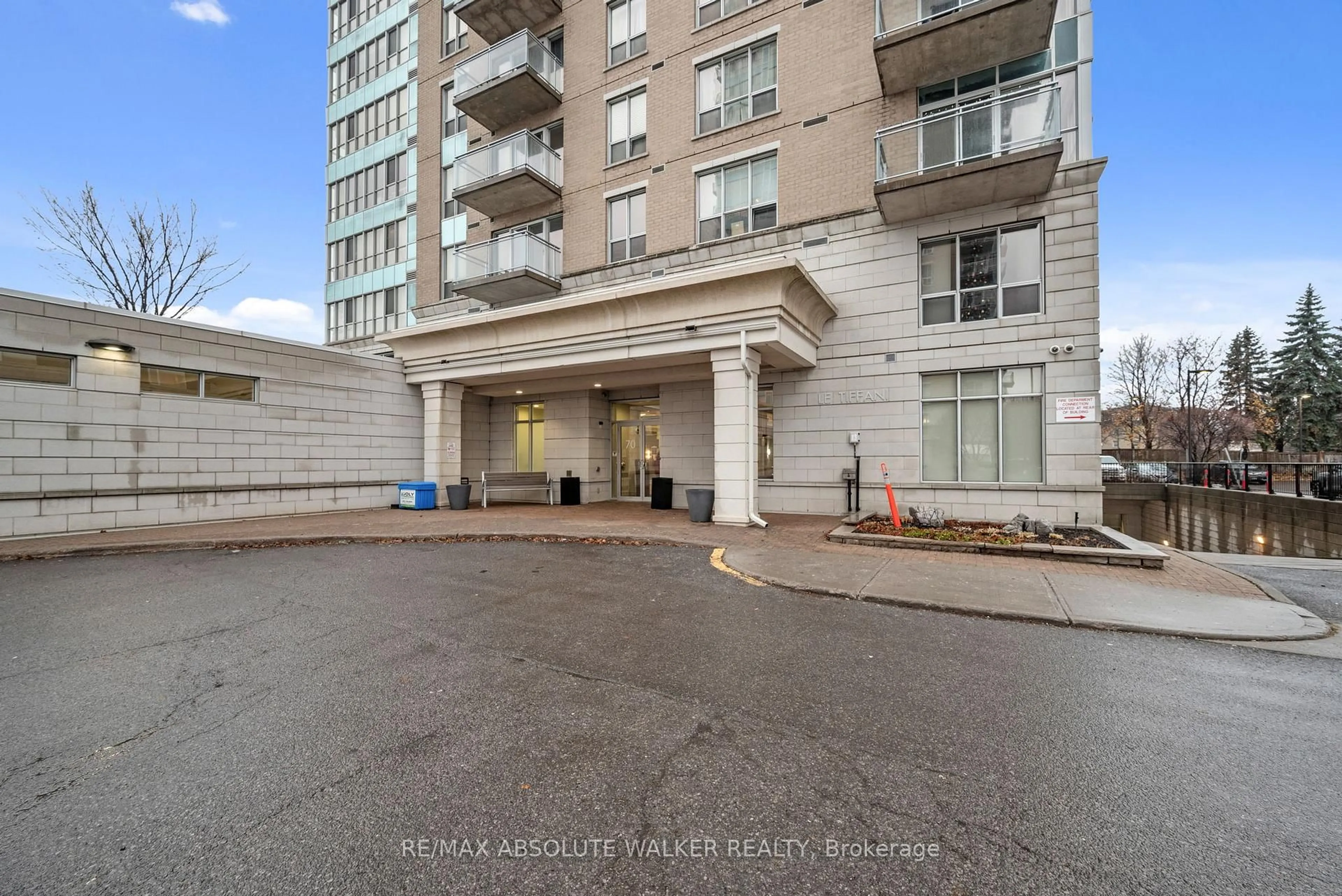 Unknown for 70 Landry St #1408, Ottawa Ontario K1L 0A8