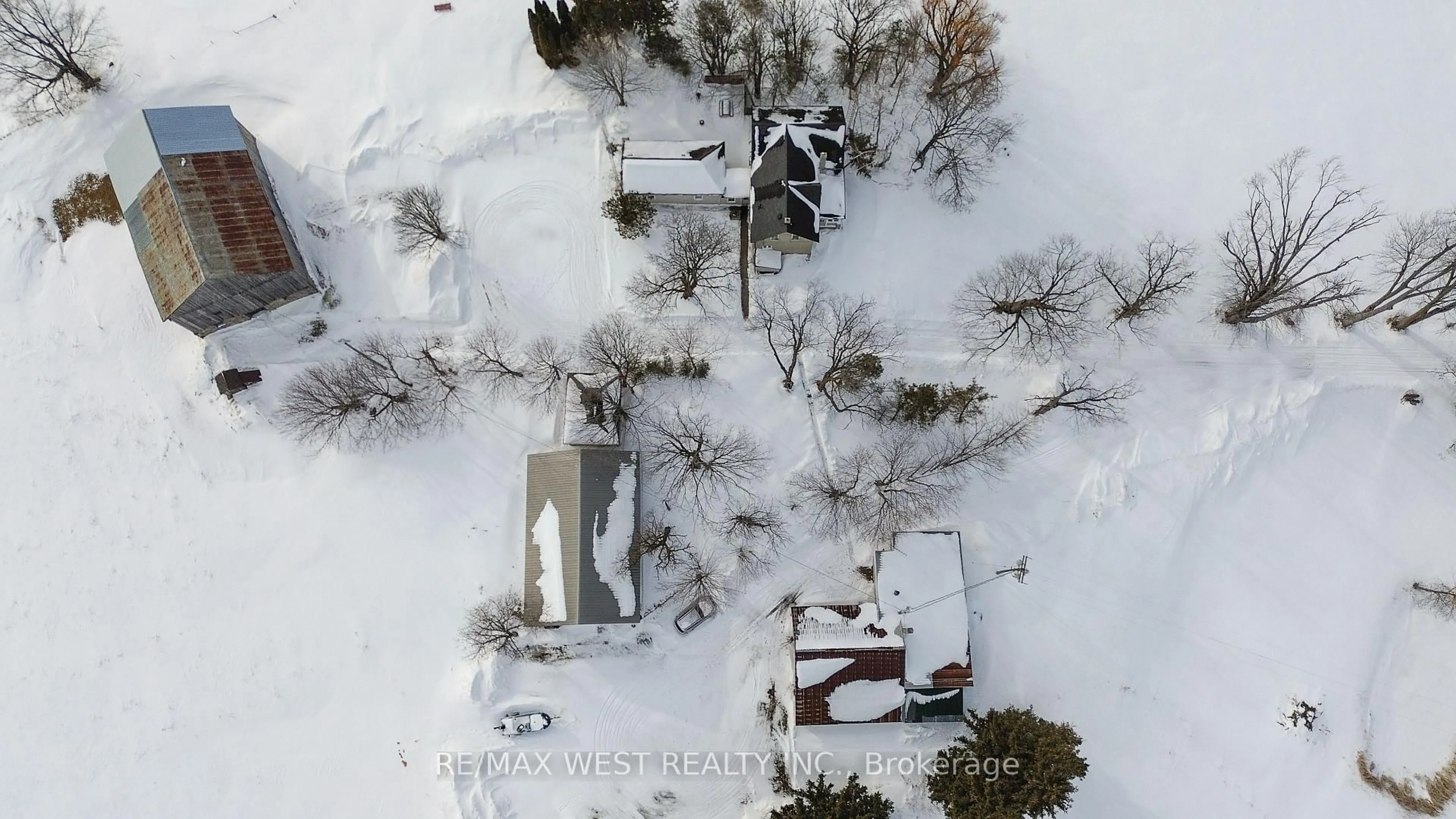 A pic from outside/outdoor area/front of a property/back of a property/a pic from drone, street for 3400 ON-7 Highway, Kawartha Lakes Ontario K0L 2W0