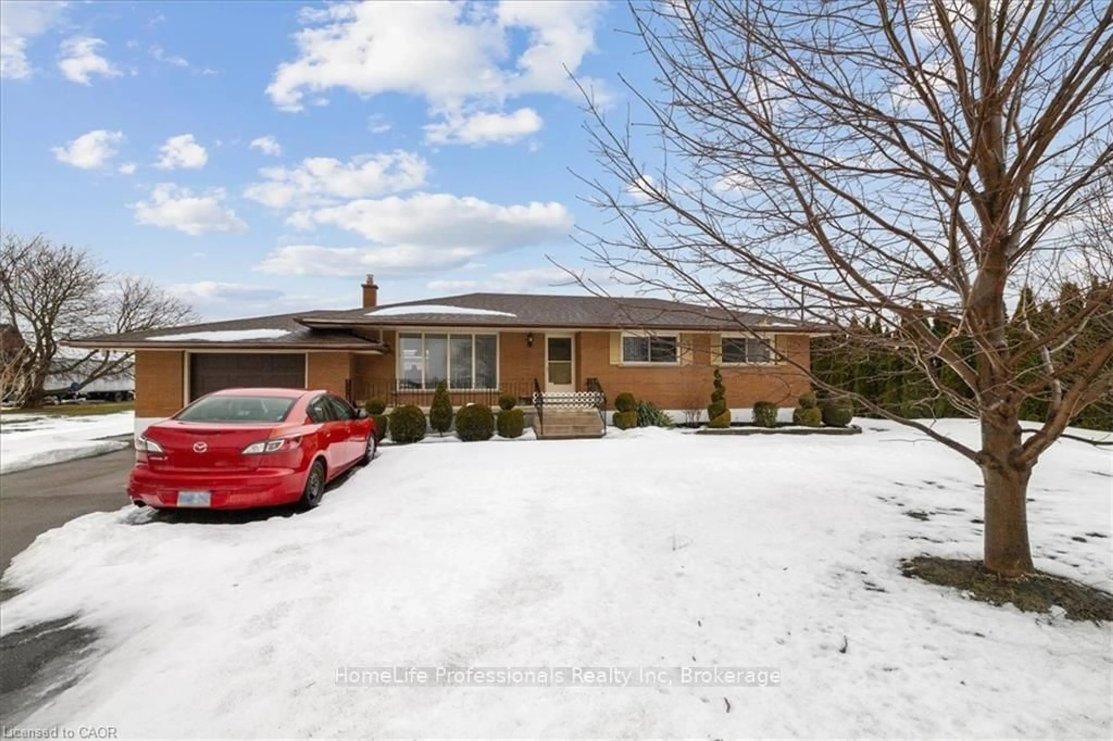 Home with brick exterior material, street for 745 CONCESSION 2 Rd, Niagara-on-the-Lake Ontario L0S 1J0