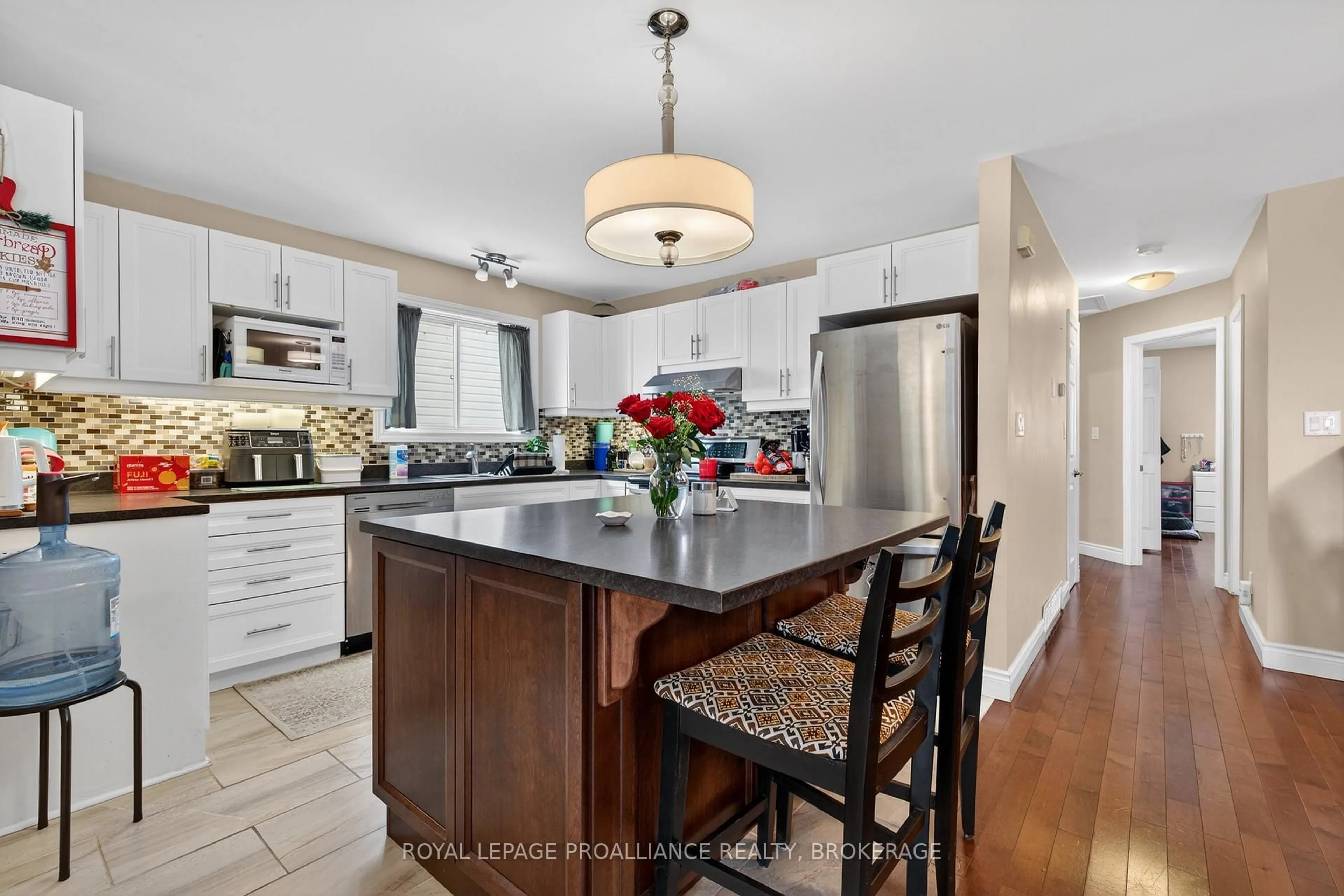 Open concept kitchen, ceramic/tile floor for 614 Barnsley Cres, Kingston Ontario K7M 8X4