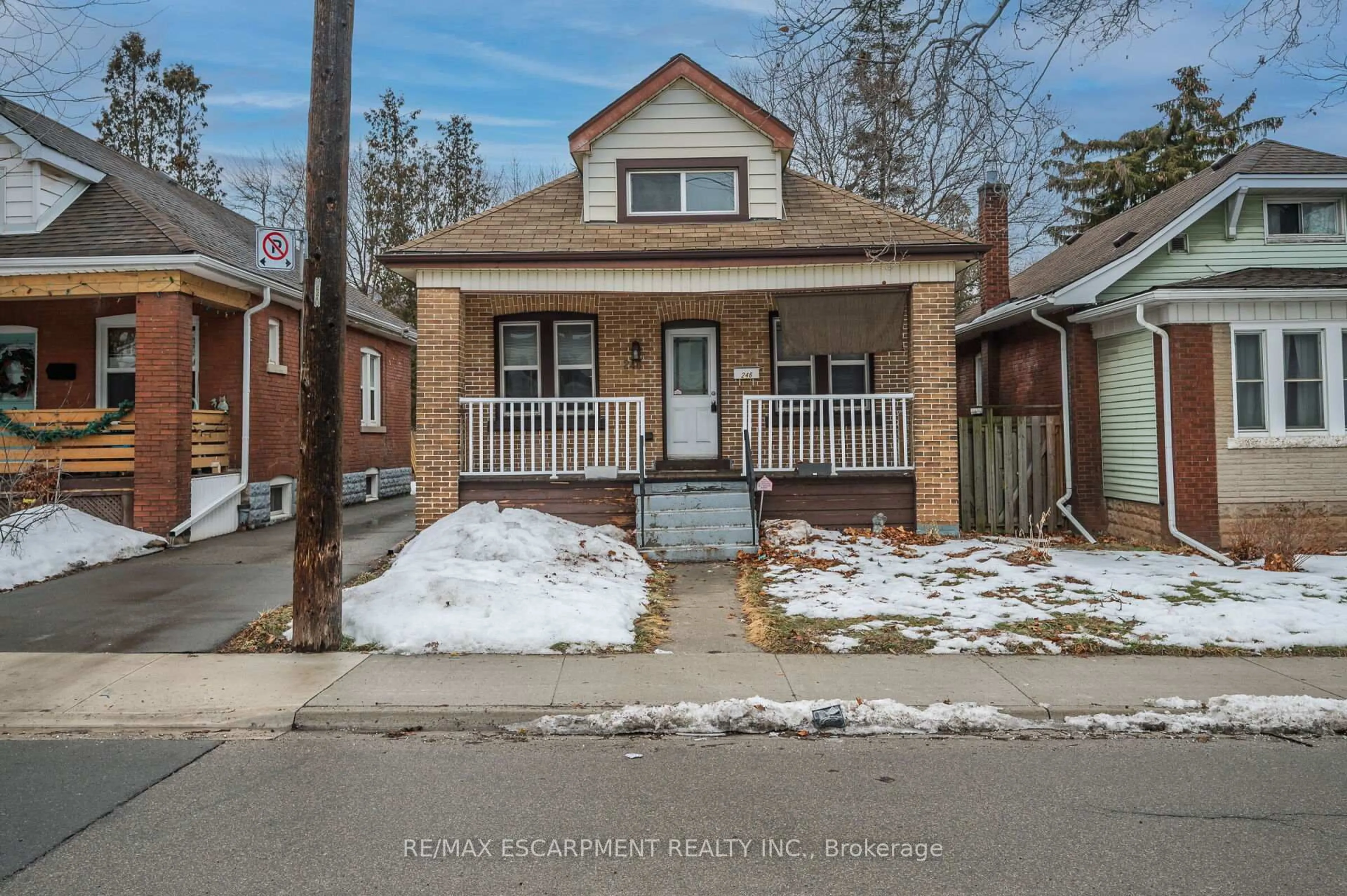 Home with brick exterior material, street for 246 Ottawa St, Hamilton Ontario L8K 2G1