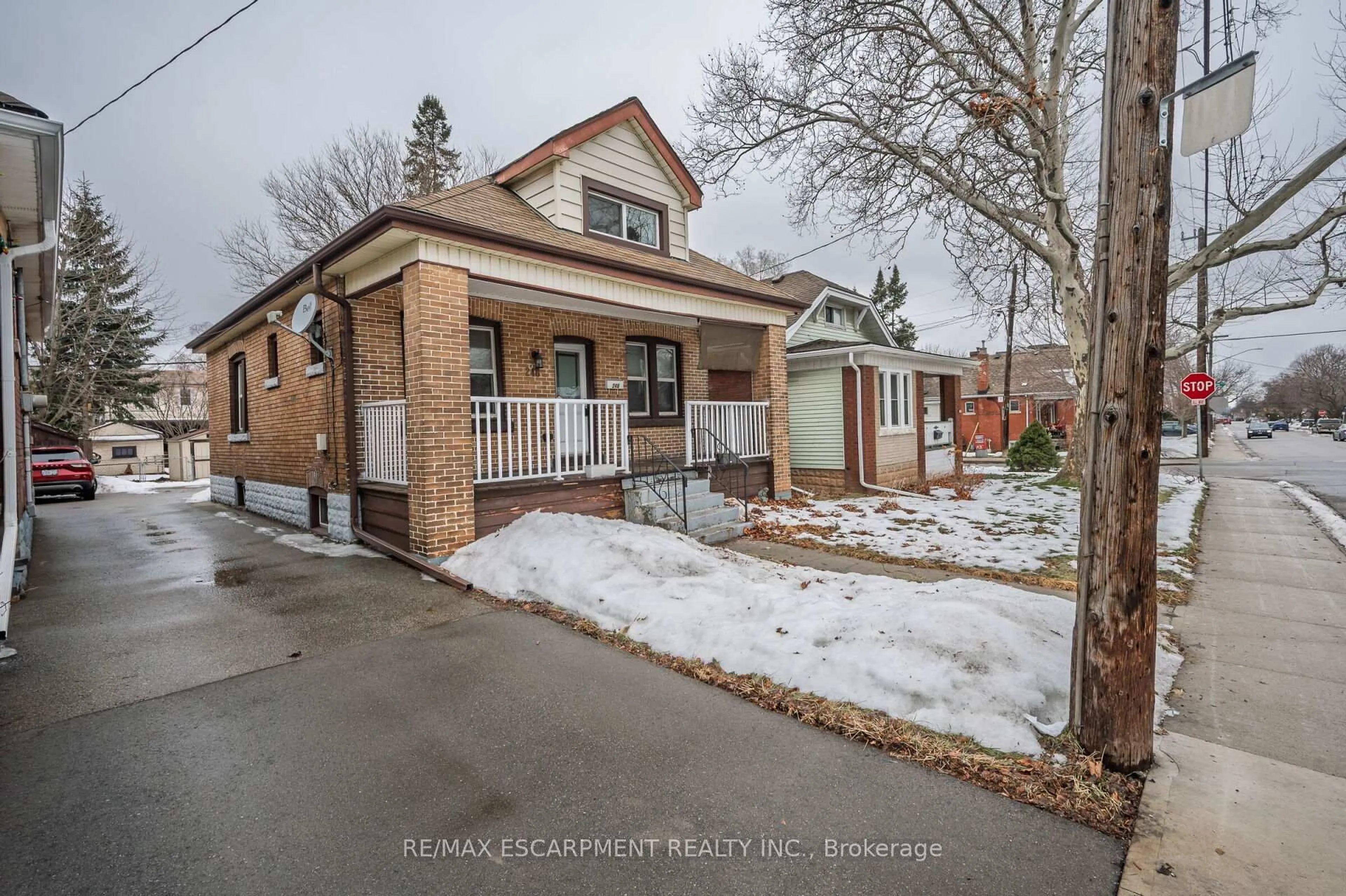 Home with brick exterior material, street for 246 Ottawa St, Hamilton Ontario L8K 2G1