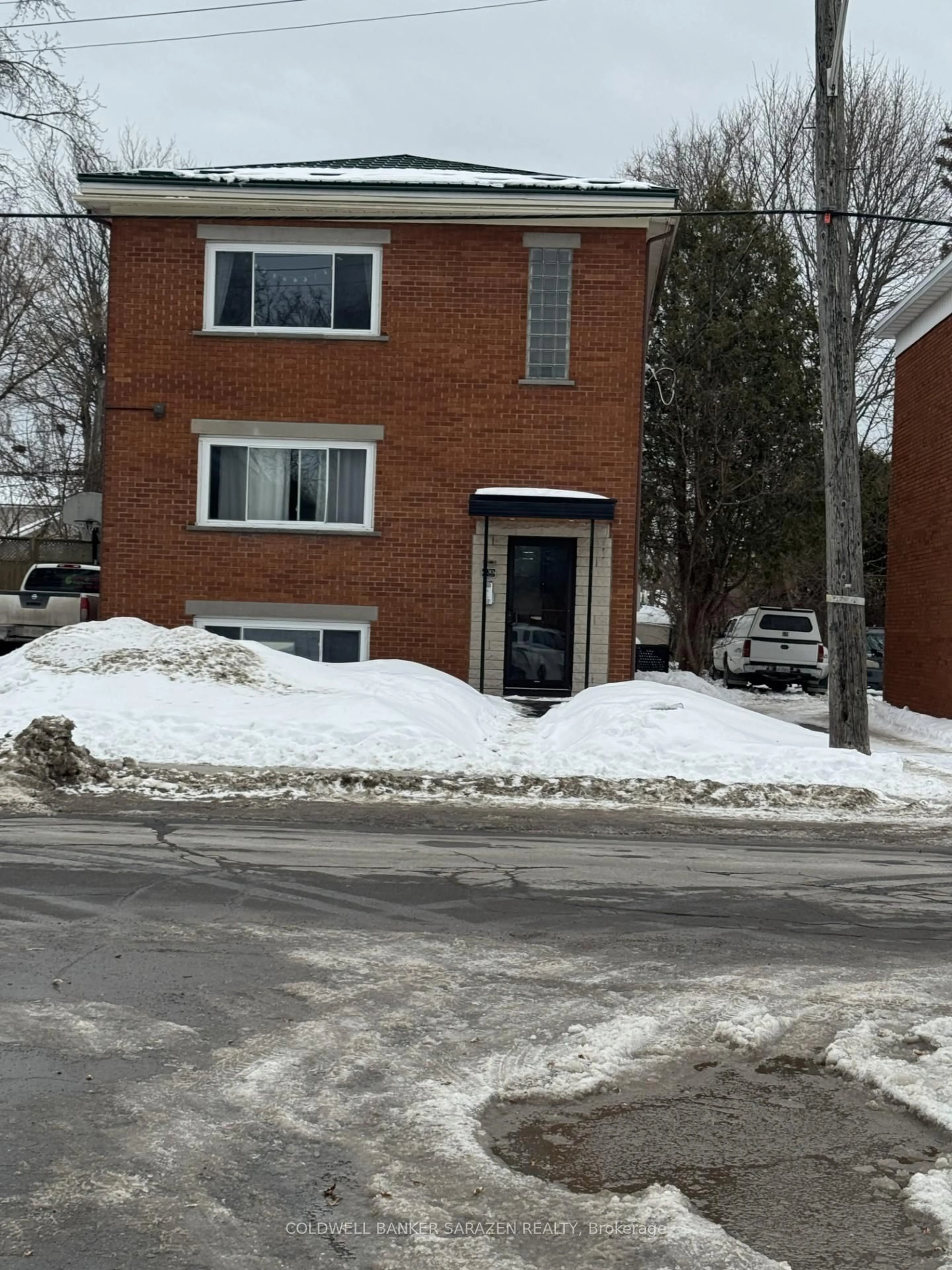 Unknown for 430 Cote St, Ottawa Ontario K1K 1A5