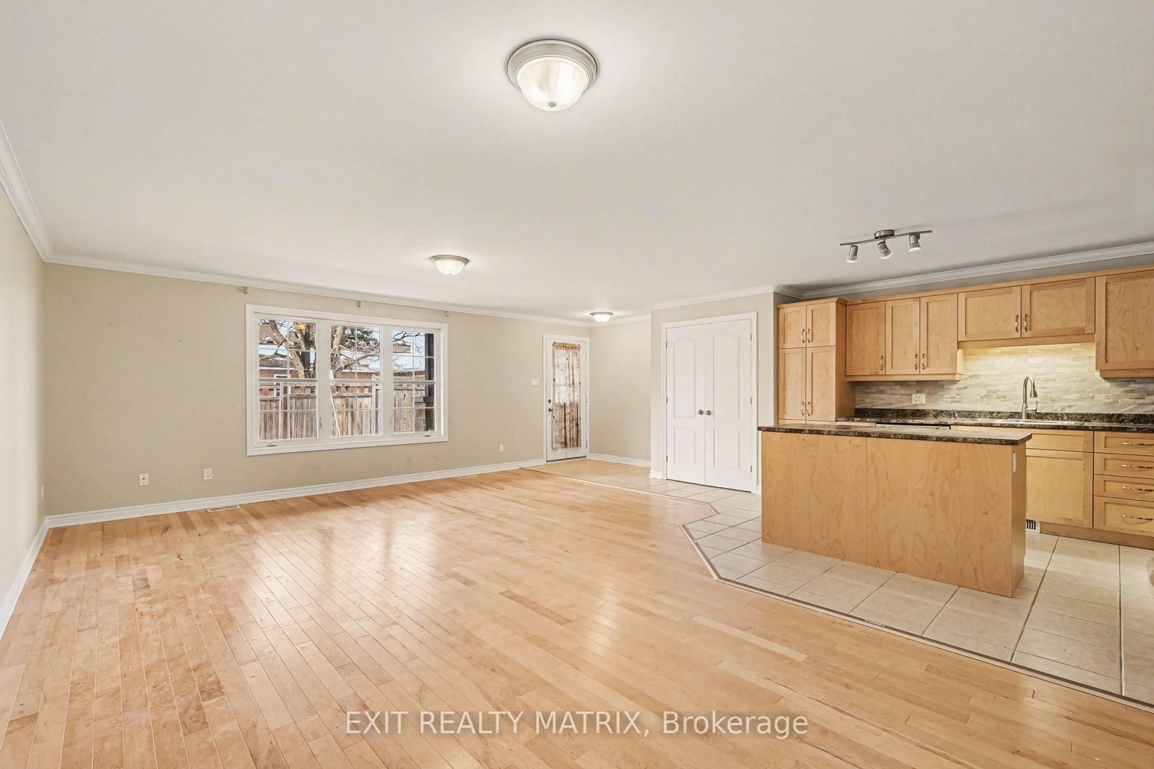 A pic of a room for 856 Notre-Dame St #103, Russell Ontario K0A 1W0