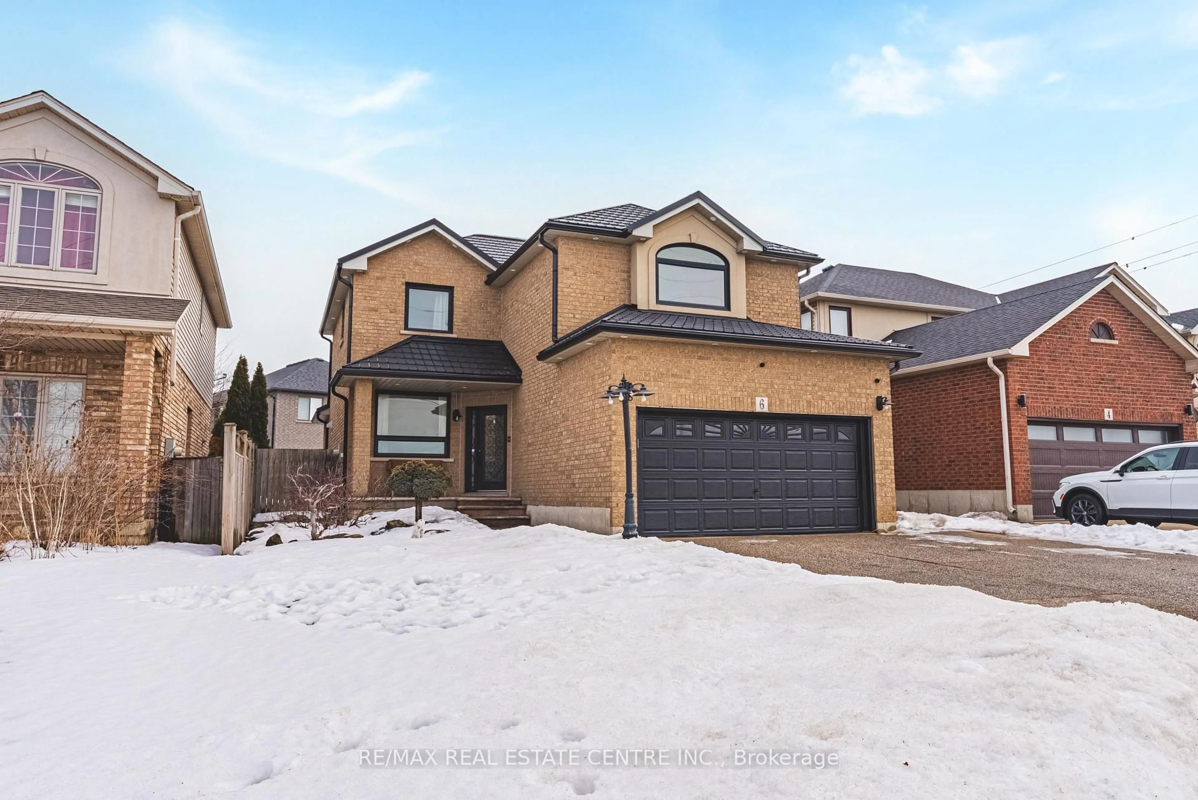 Home with brick exterior material, street for 6 SECOND Rd, Hamilton Ontario L8J 2R8