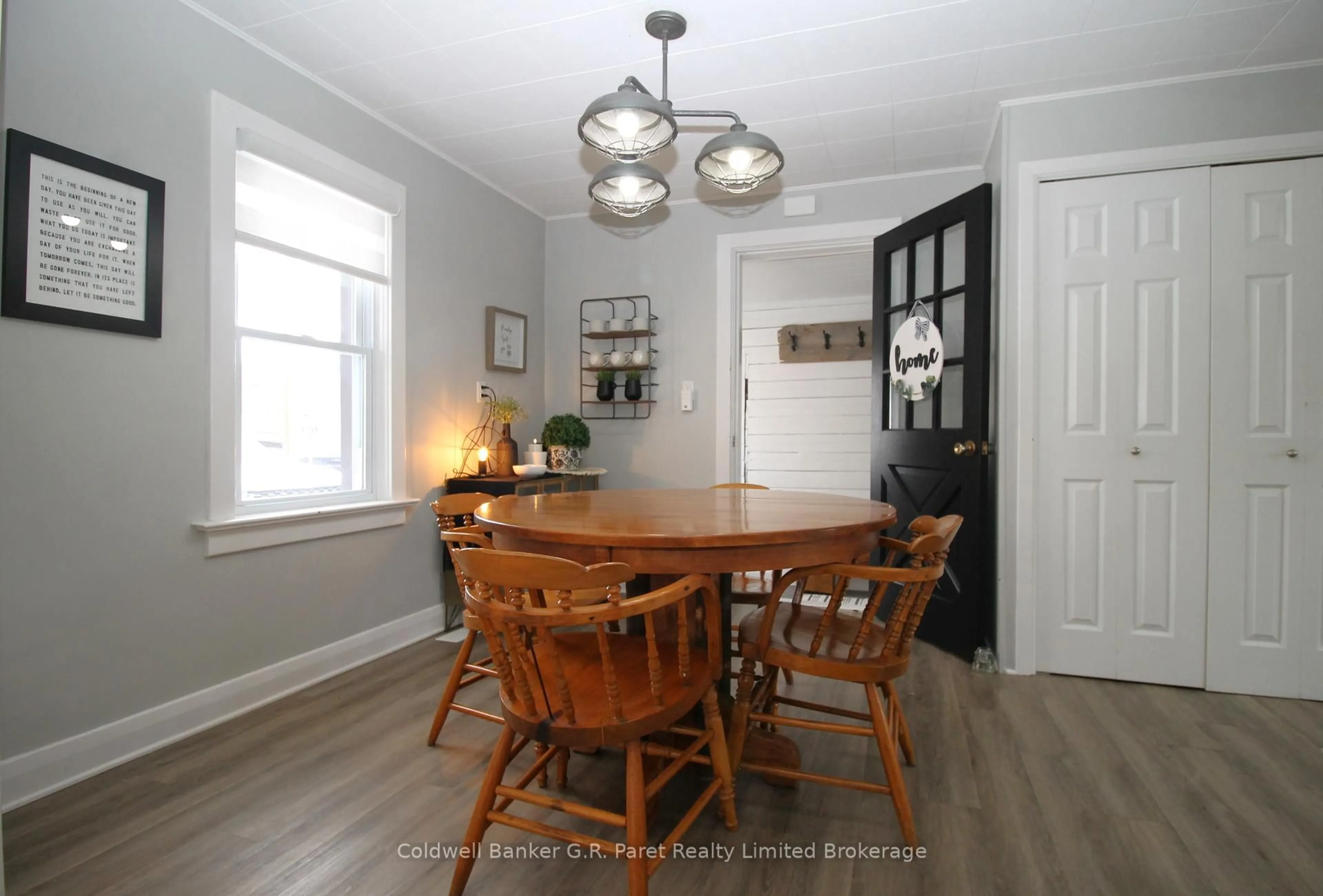 Dining room, wood/laminate floor for 36 Hardy Ave, Tillsonburg Ontario N4G 3X1