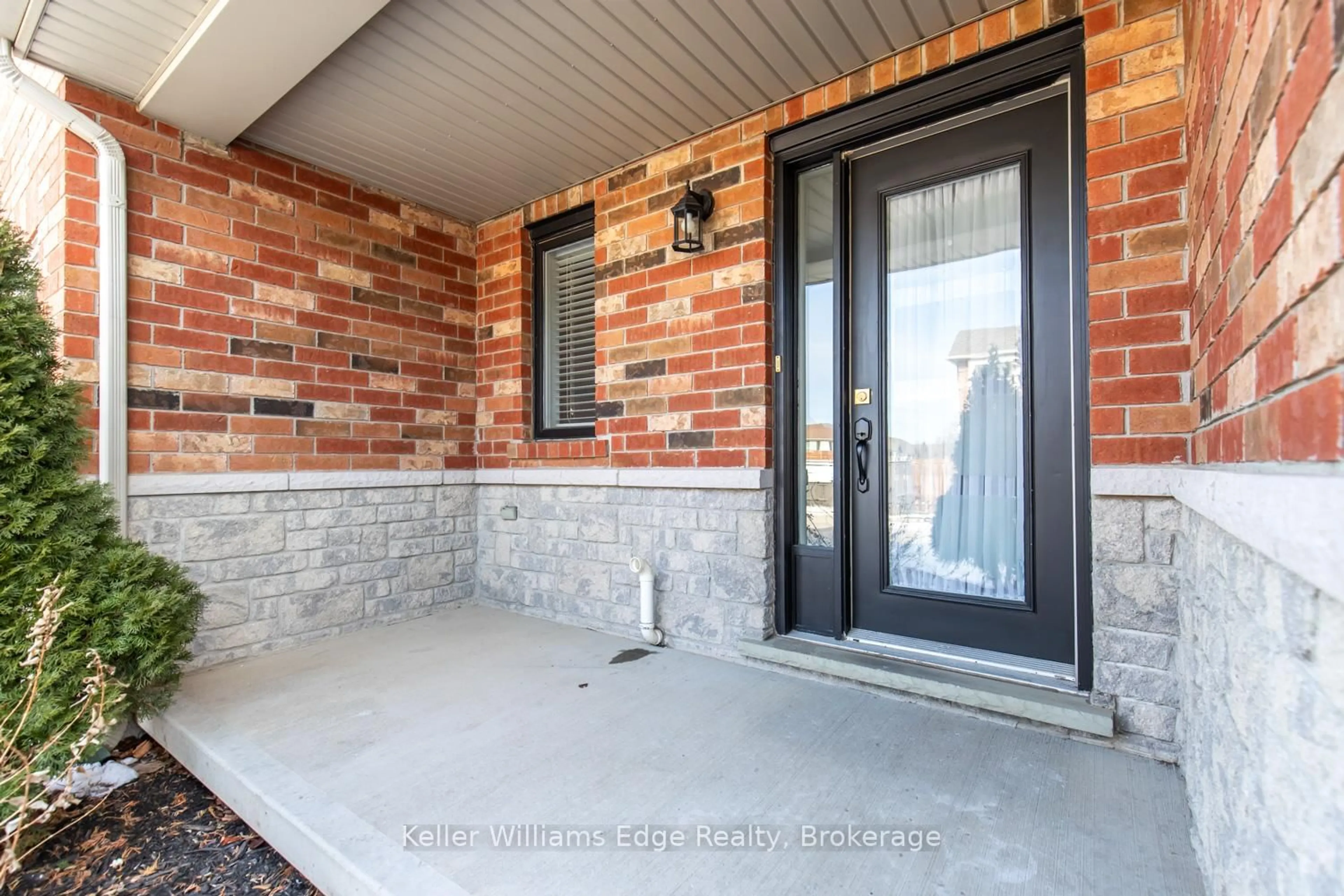 Unknown for 188 Livingston Ave #2, Grimsby Ontario L3M 5R7