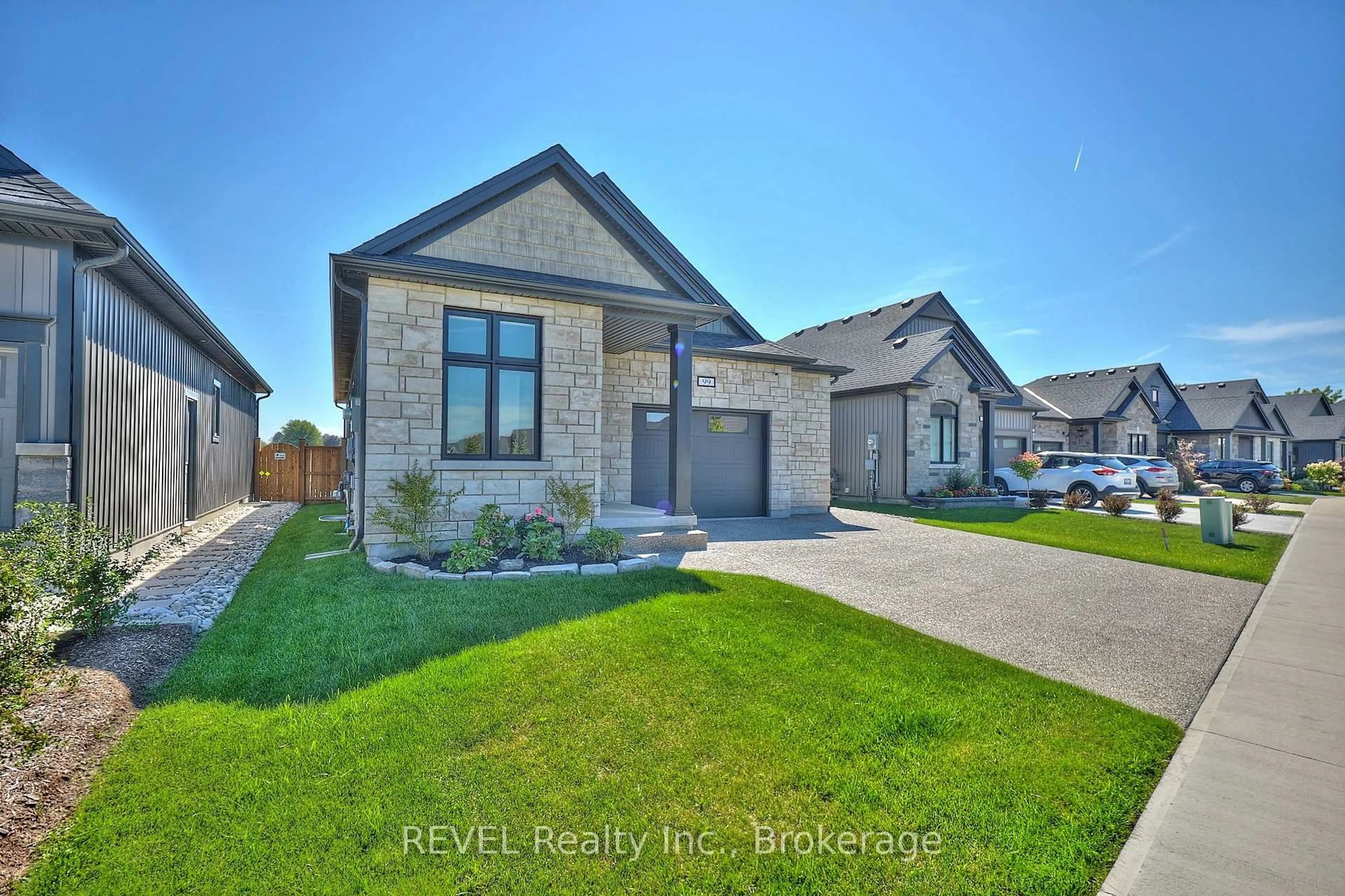 Home with brick exterior material, street for 99 Homestead Dr, Niagara-on-the-Lake Ontario L0S 1J0
