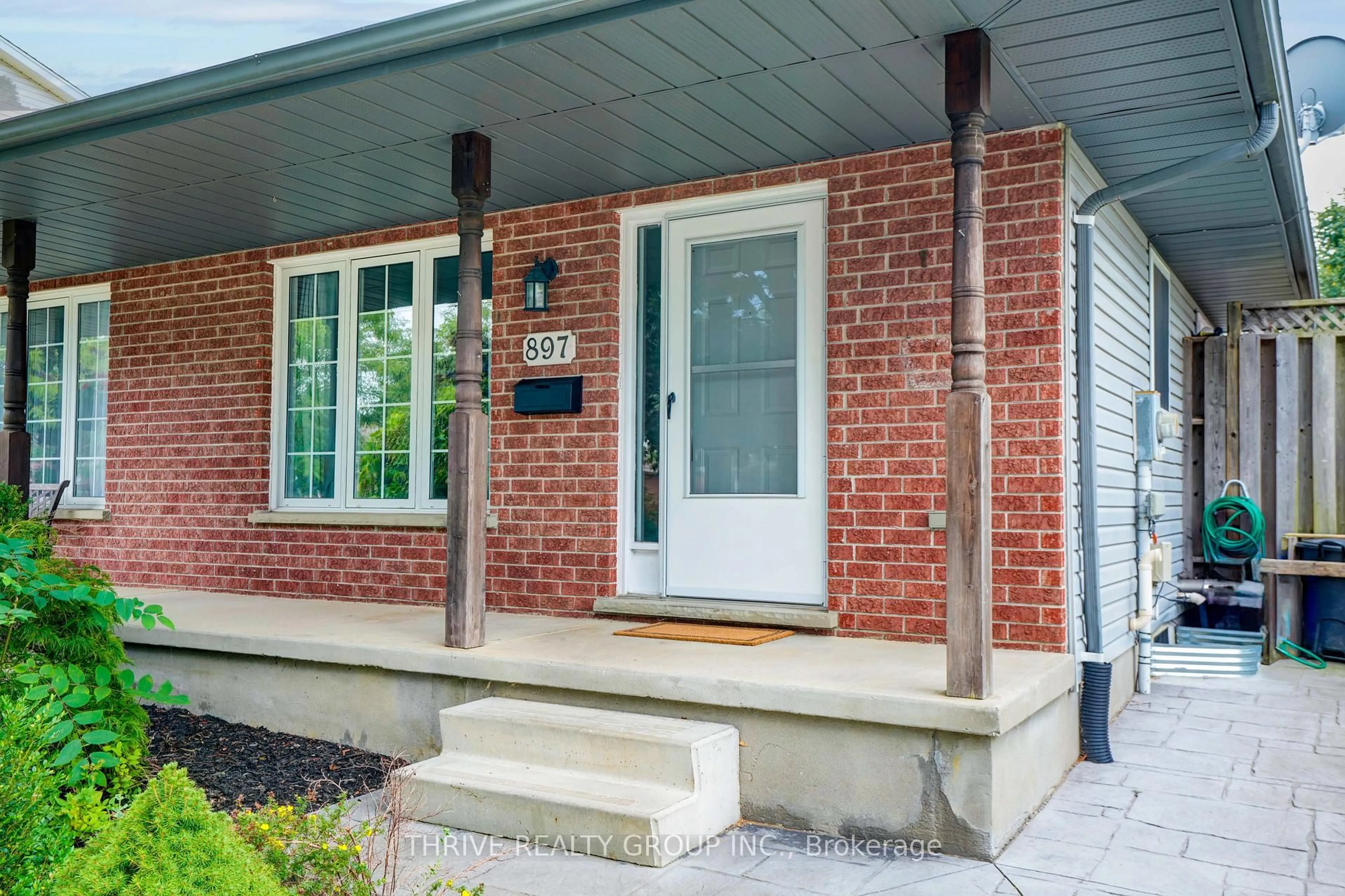 Home with brick exterior material, street for 897 Thistledown Way, London North Ontario N6G 4Z7