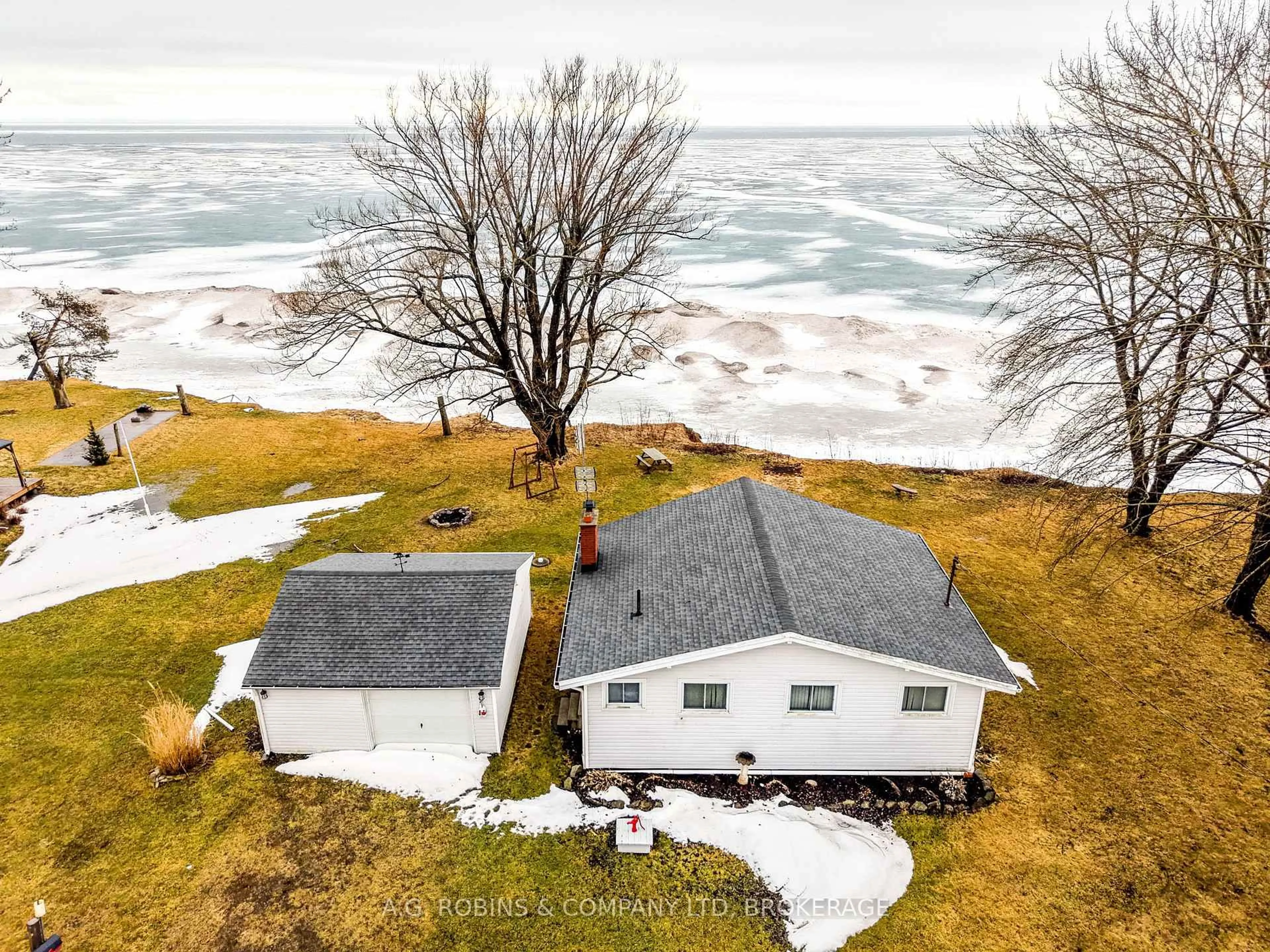 A pic from outside/outdoor area/front of a property/back of a property/a pic from drone, water/lake/river/ocean view for 13 Erie Heights Line, Haldimand Ontario N0A 1K0