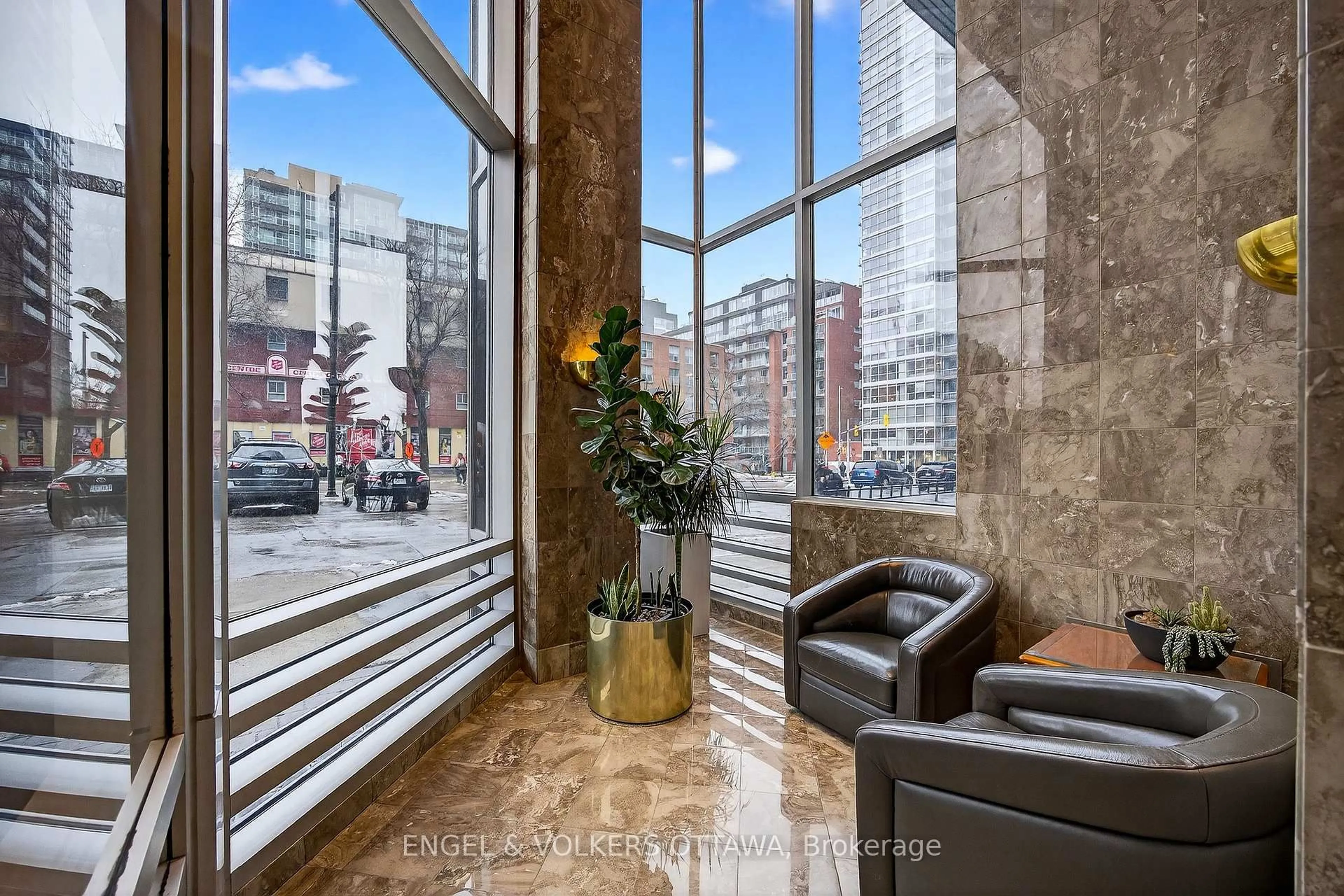 Unknown for 160 George St #2404, Ottawa Ontario K1N 9M2