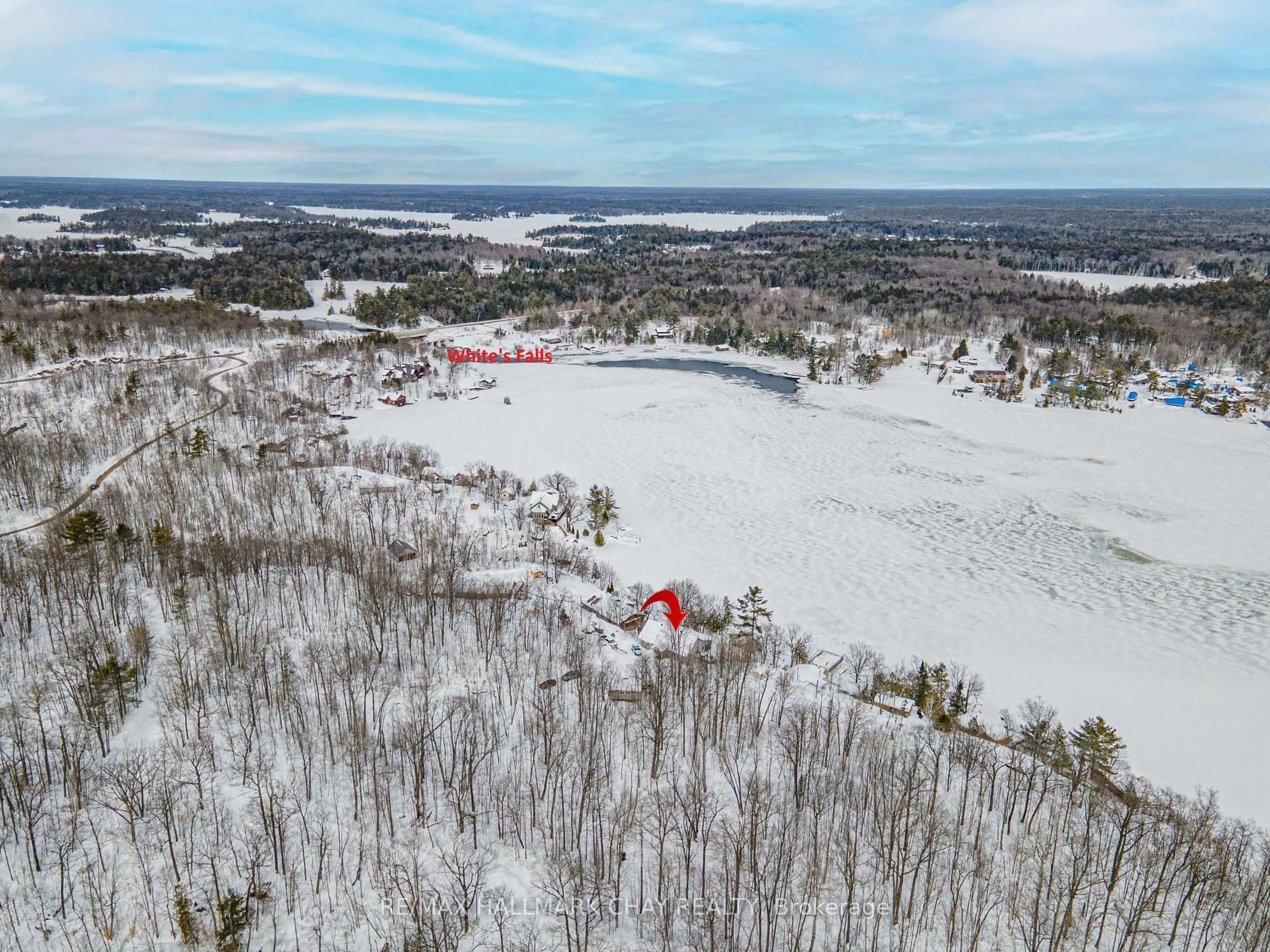 A pic from outside/outdoor area/front of a property/back of a property/a pic from drone, water/lake/river/ocean view for 137 Pickerel Point Rd, Georgian Bay Ontario L0K 1S0