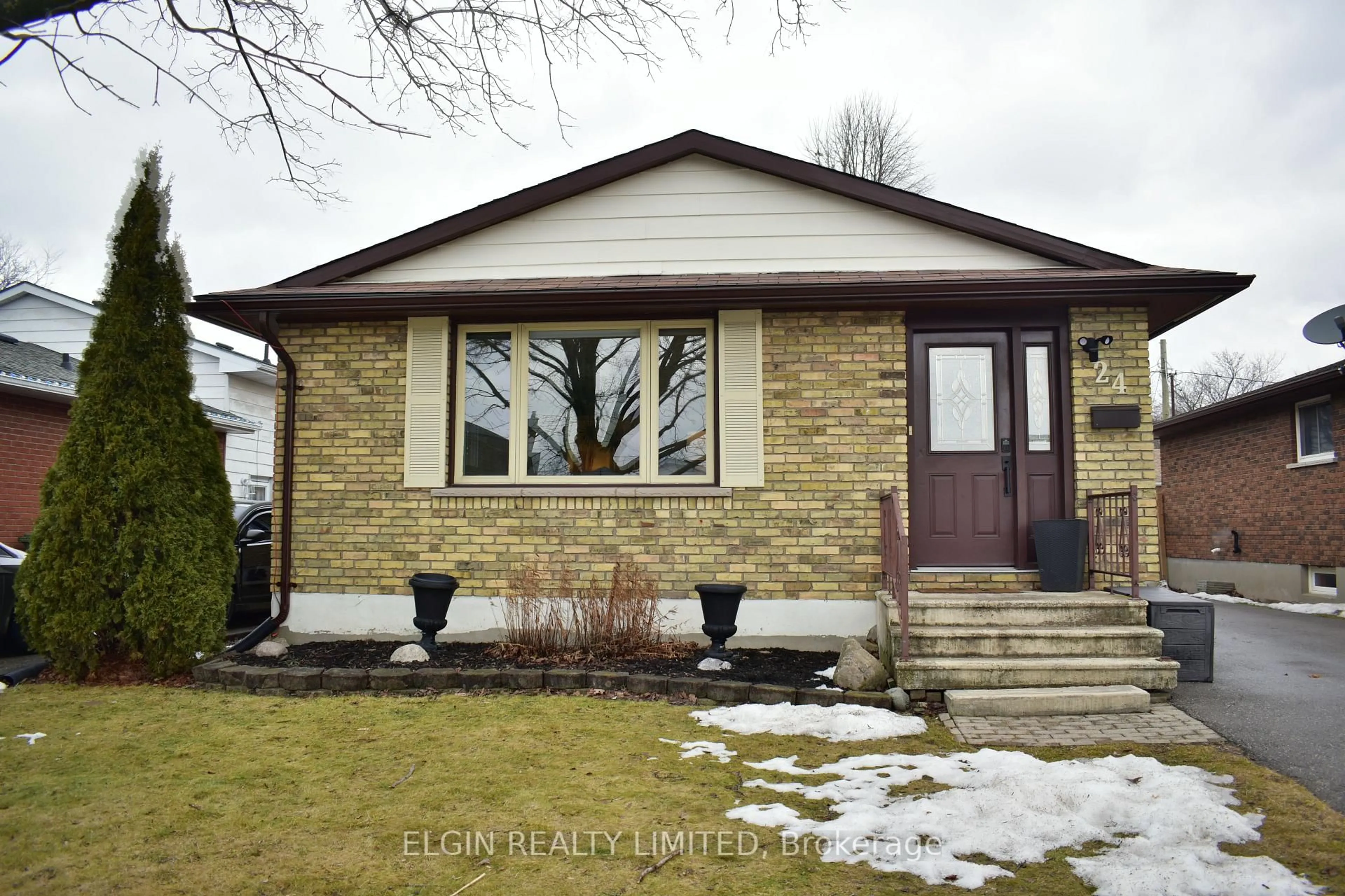 Home with brick exterior material, street for 24 Dyer St, St. Thomas Ontario N5R 5K3