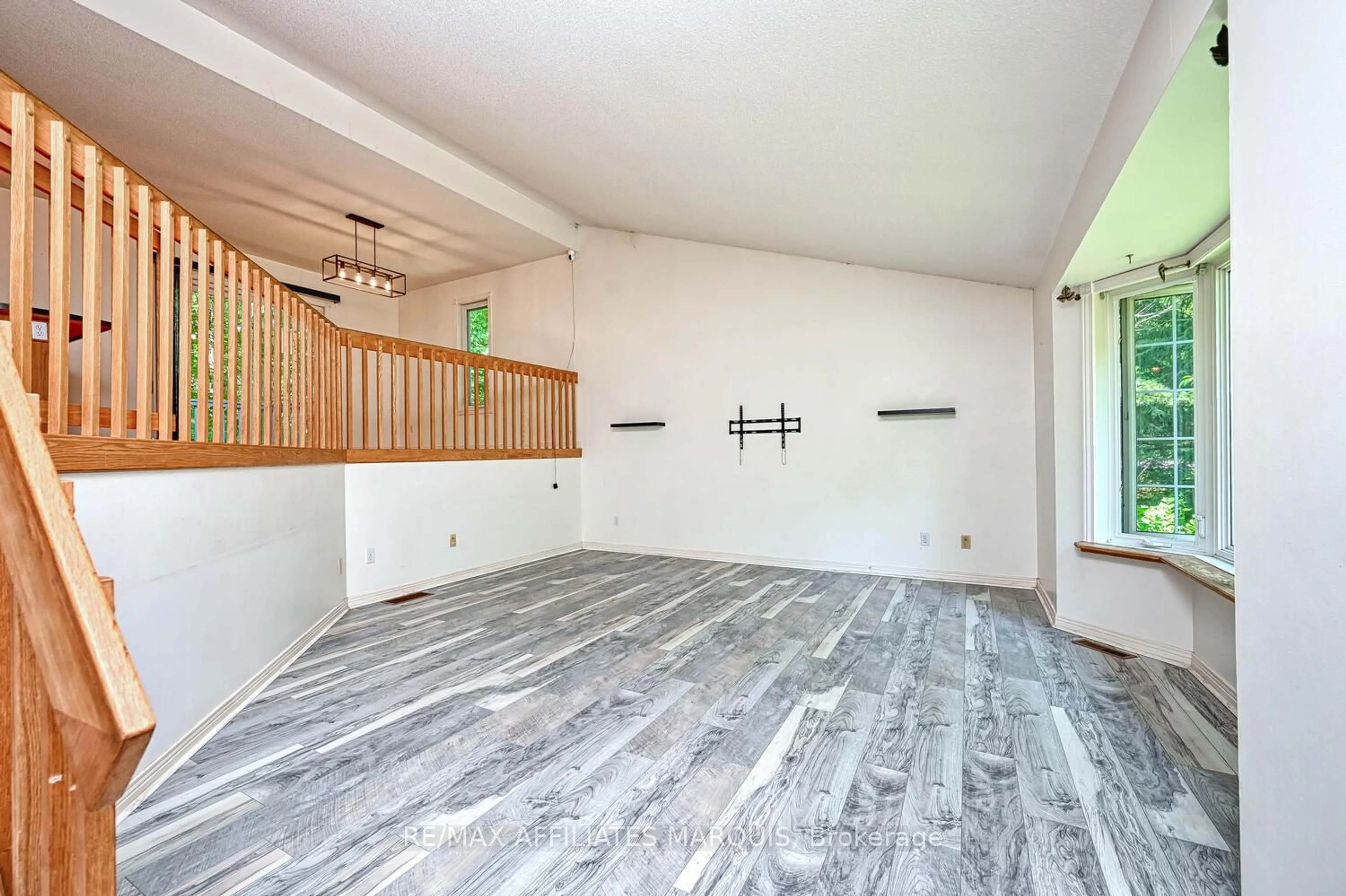 Unknown for 122 Church Ave, Perth Ontario K7H 0H1