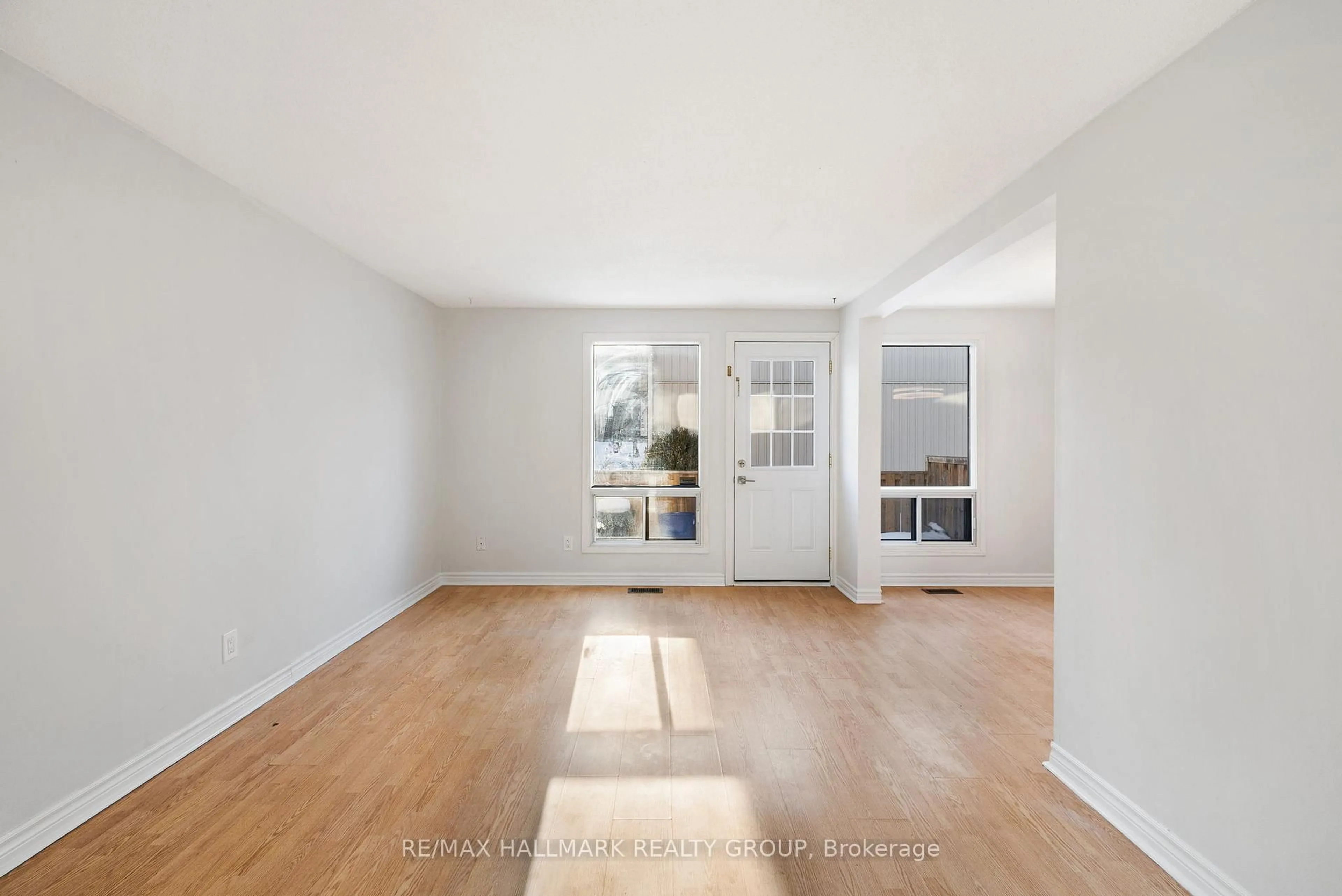 A pic of a room for 1348 Bethamy Lane #75, Ottawa Ontario K1J 8P4