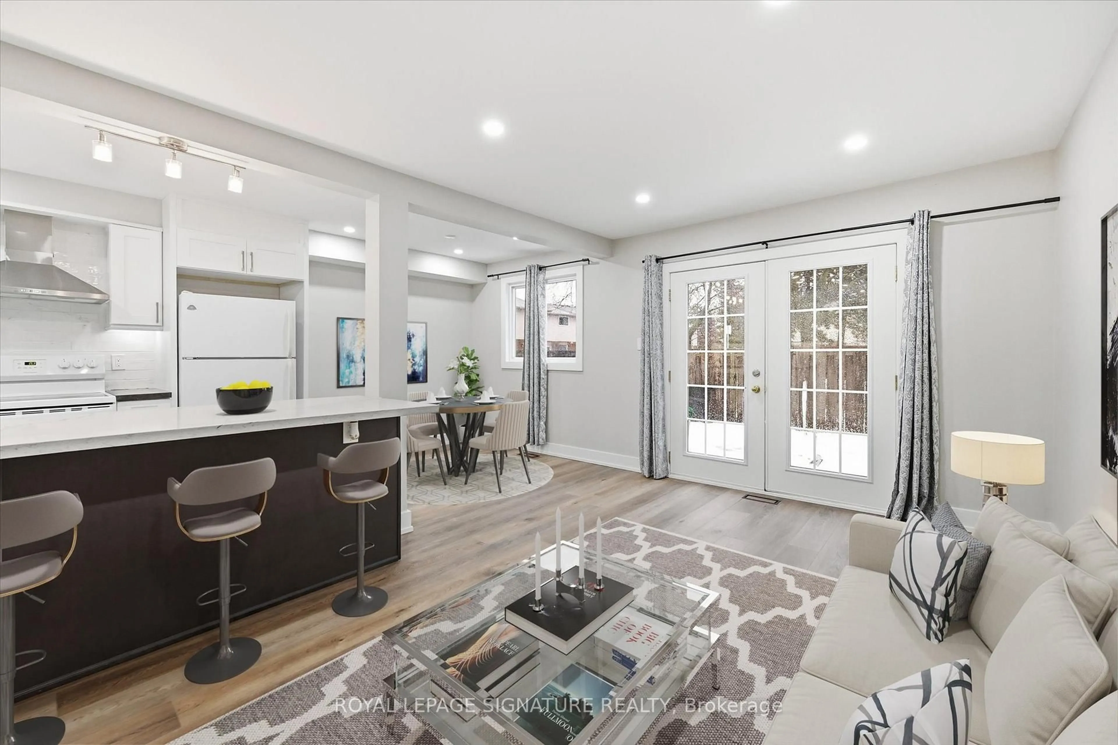 Unknown for 100 Quigley Rd #9, Hamilton Ontario L8K 6J1