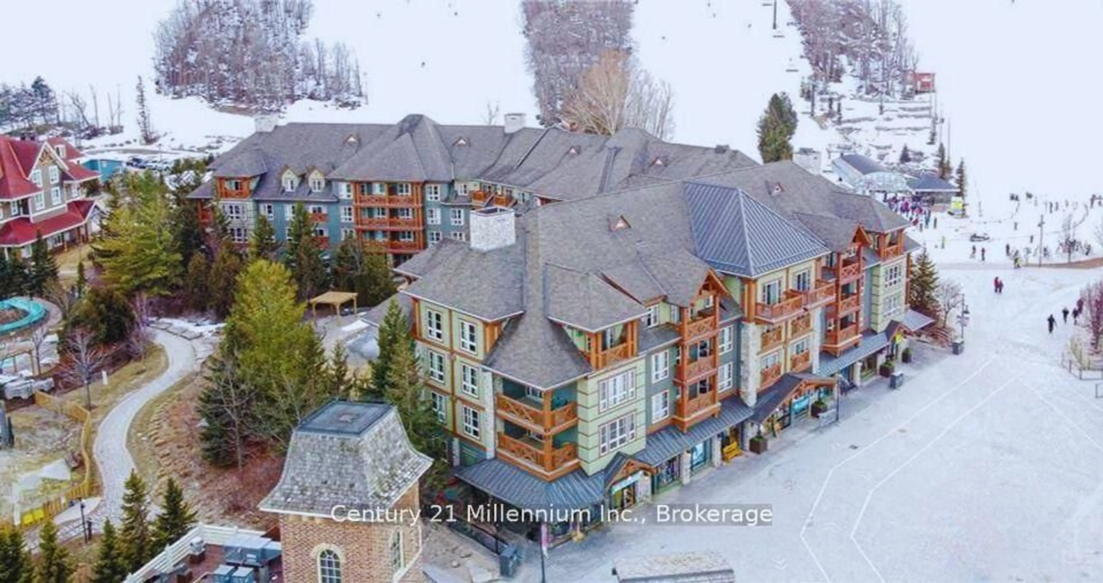 A pic from outside/outdoor area/front of a property/back of a property/a pic from drone, mountain view for 152 Jozo Weider Blvd #201, Blue Mountains Ontario L9Y 0V2