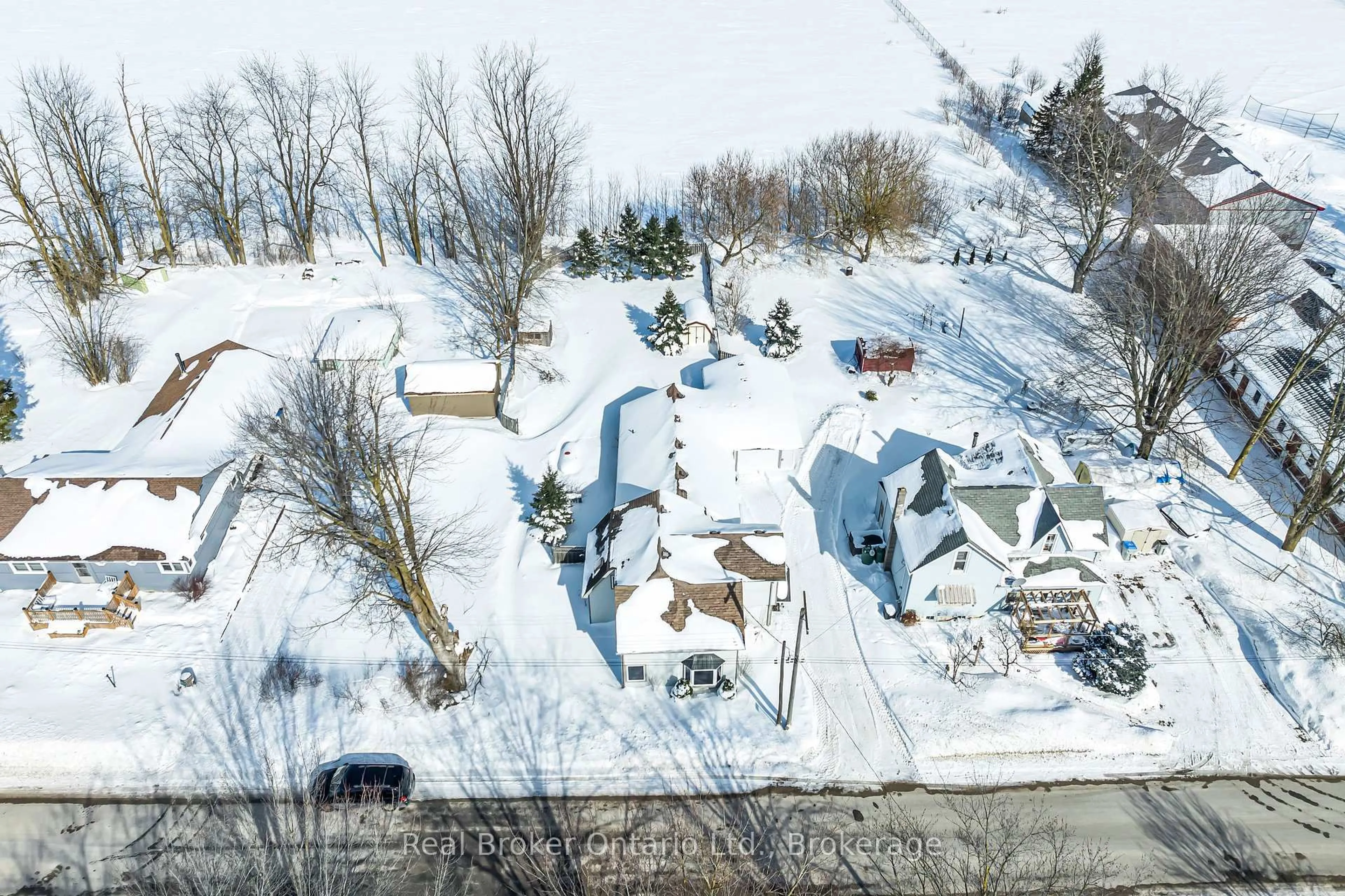 A pic from outside/outdoor area/front of a property/back of a property/a pic from drone, street for 4118 83 Line, Perth East Ontario N4W 3G9