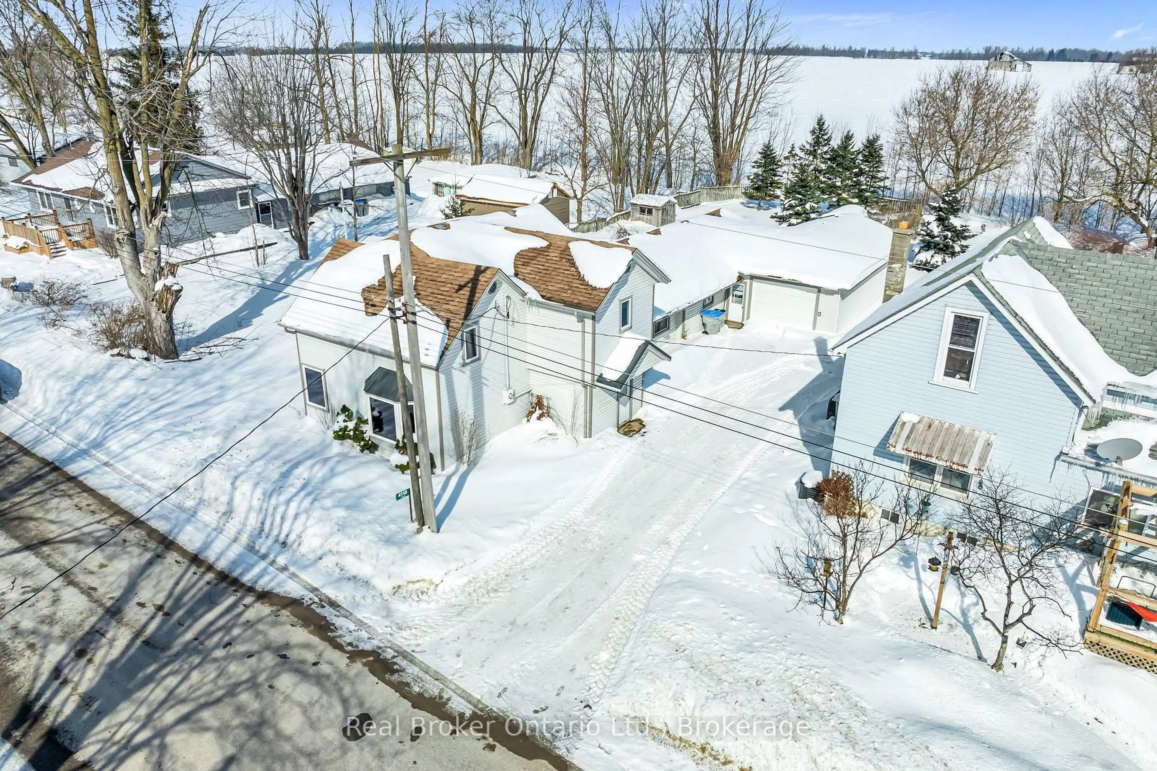 A pic from outside/outdoor area/front of a property/back of a property/a pic from drone, water/lake/river/ocean view for 4118 83 Line, Perth East Ontario N4W 3G9